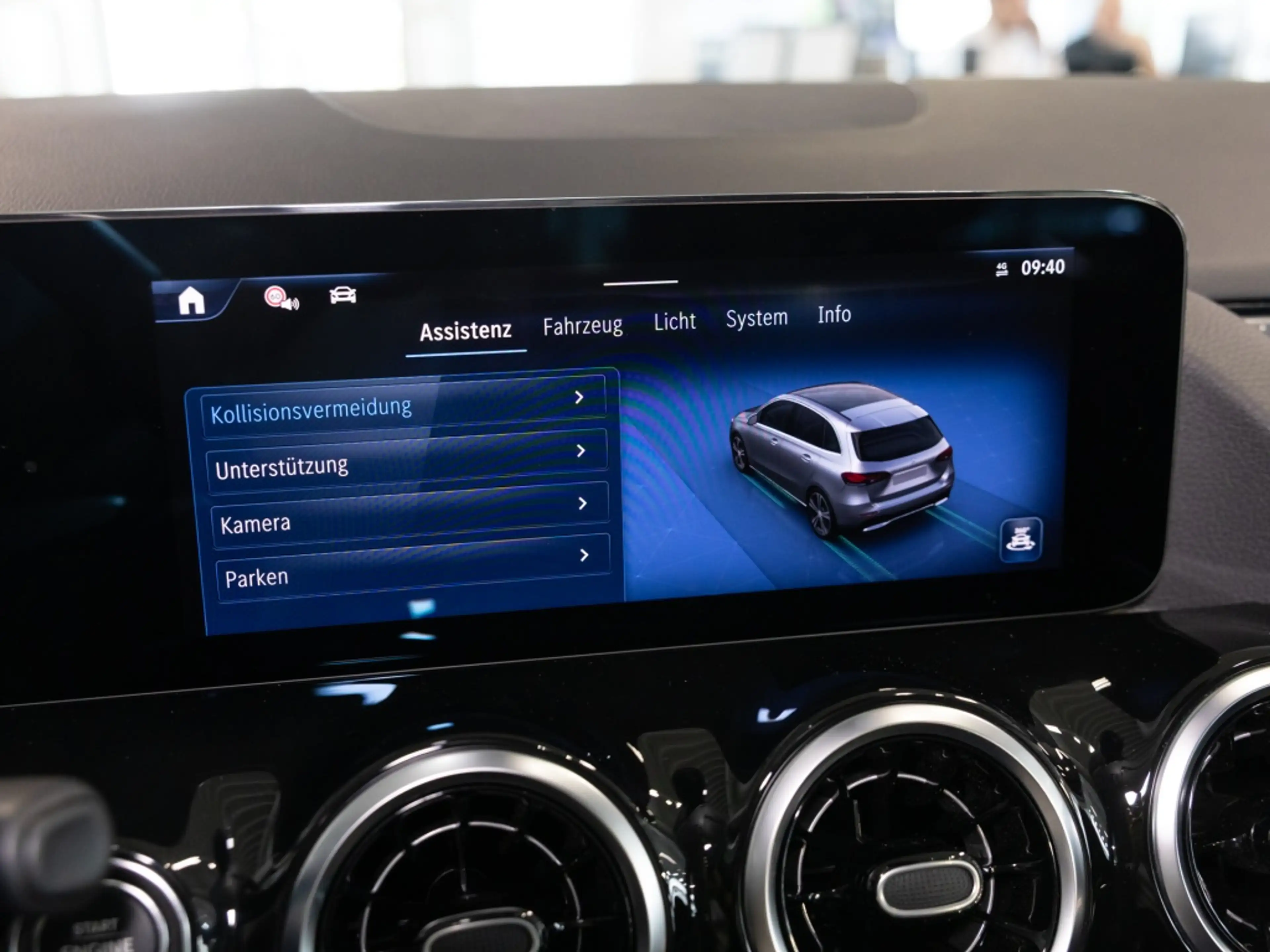 Mercedes-Benz B 200 d , PROGRESSIVE KAMERA SPUR PDC SHZ — photo 15