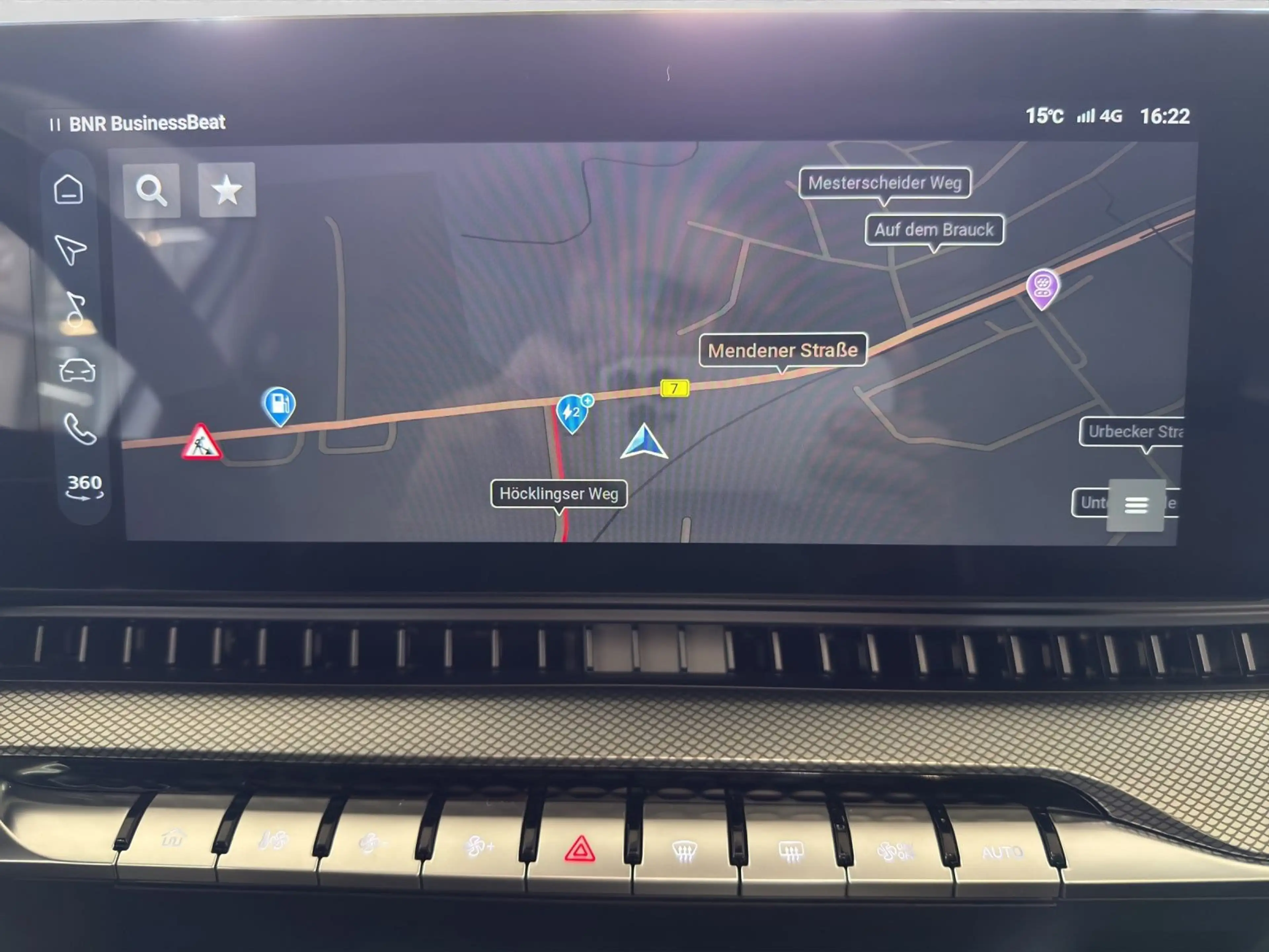 MG MGS9 PHEV PREMIUM 360° Panodach AHK optional 20 — photo 12
