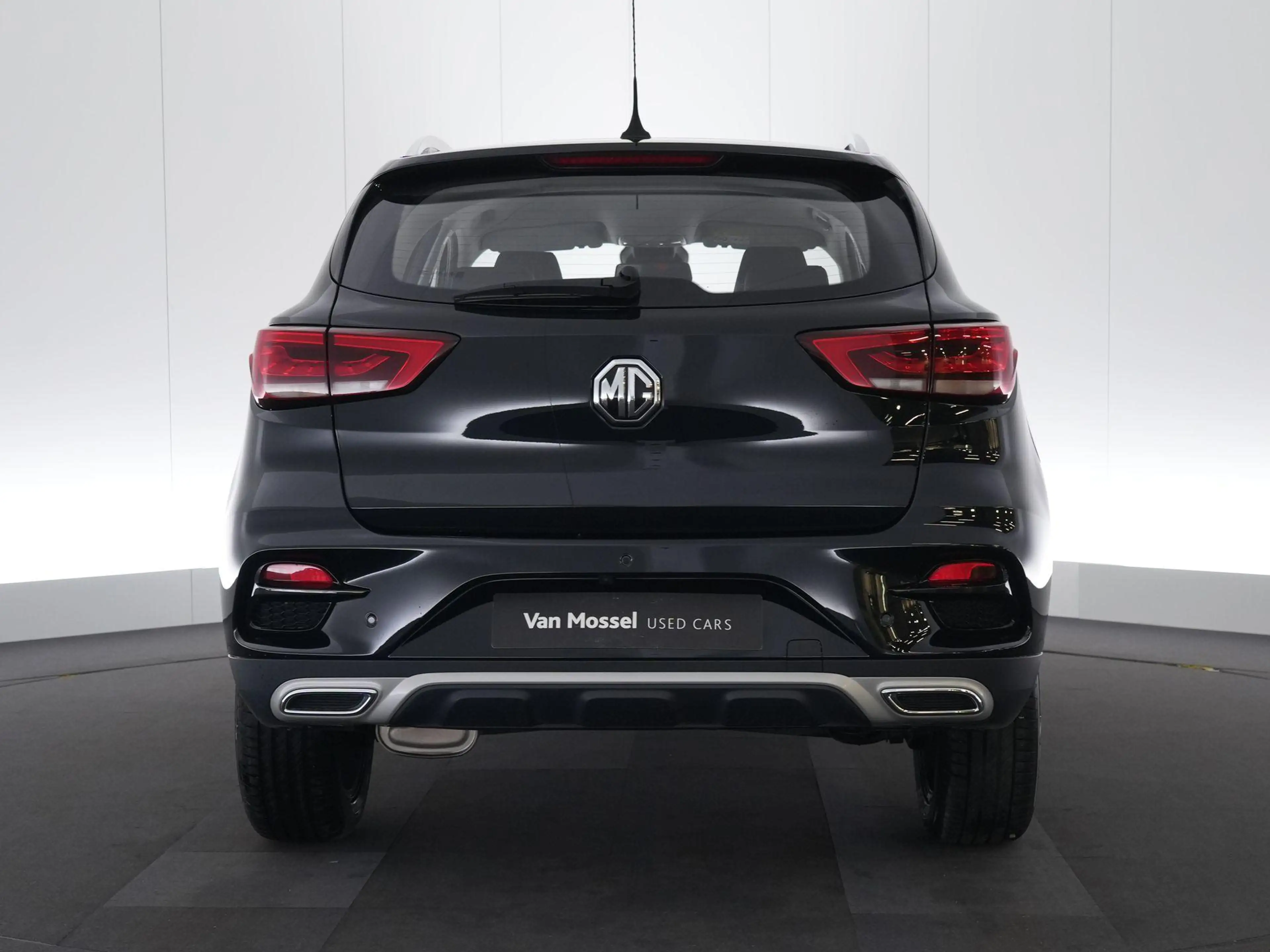 MG ZS 1.0 T-GDi AT LUXURY — photo 5