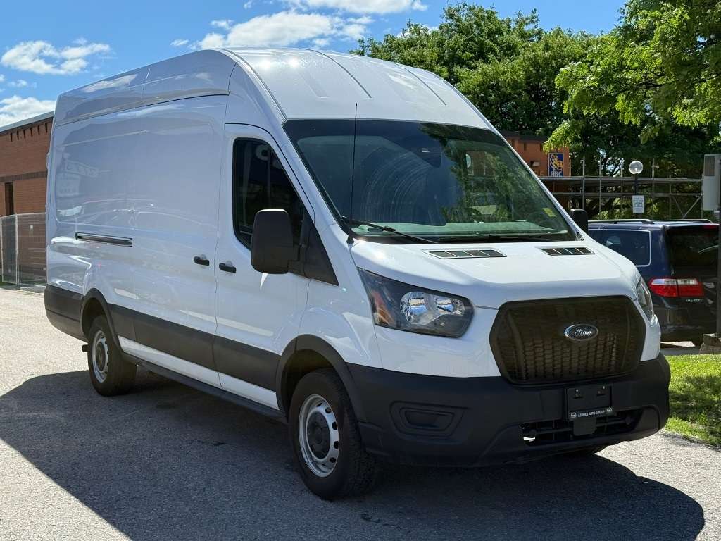 2022 Ford Transit Cargo Van