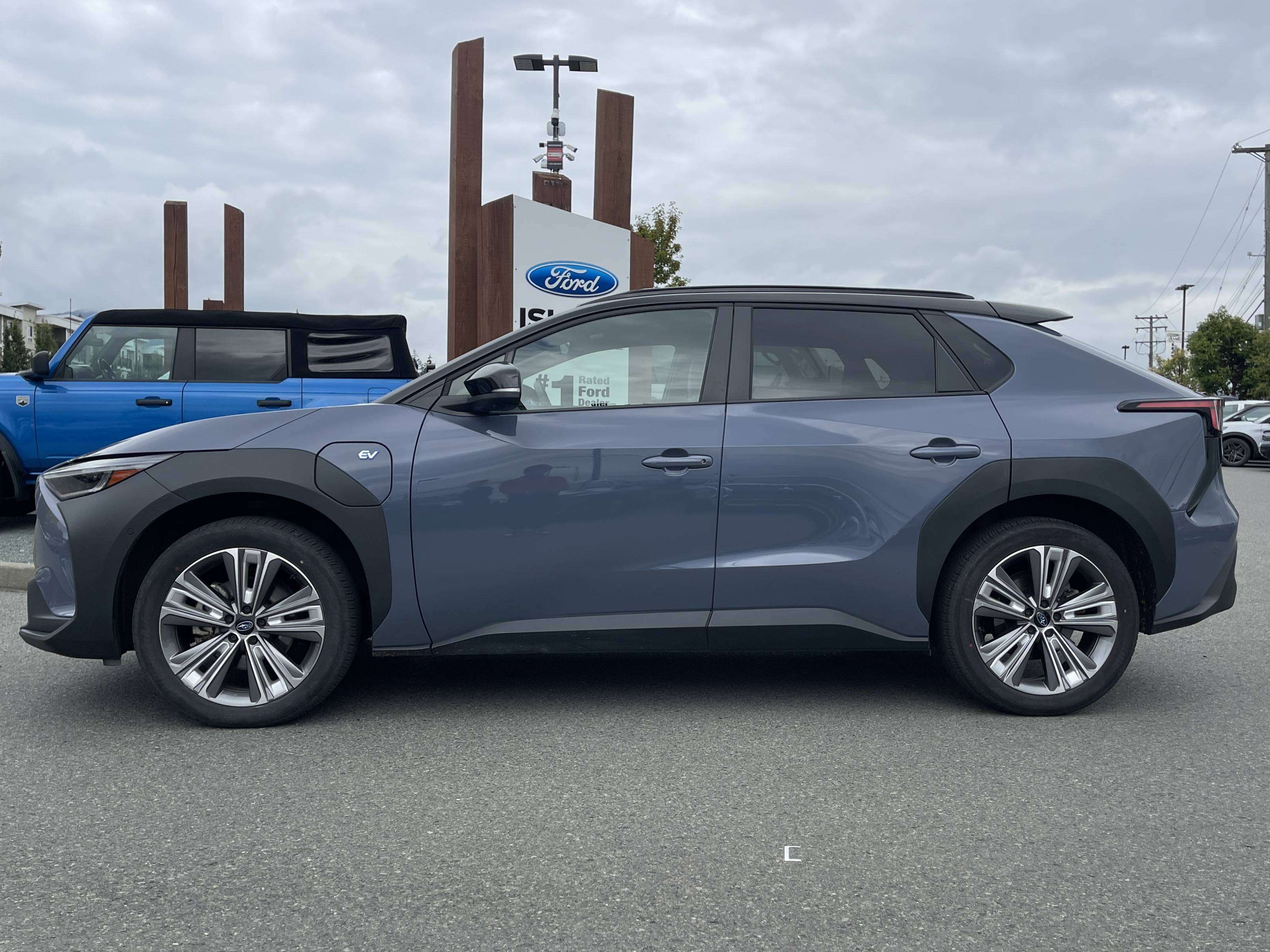 2023 Subaru Solterra w/Luxury Pkg | Drive Modes | 1 Owner | No Accident — снимка 1