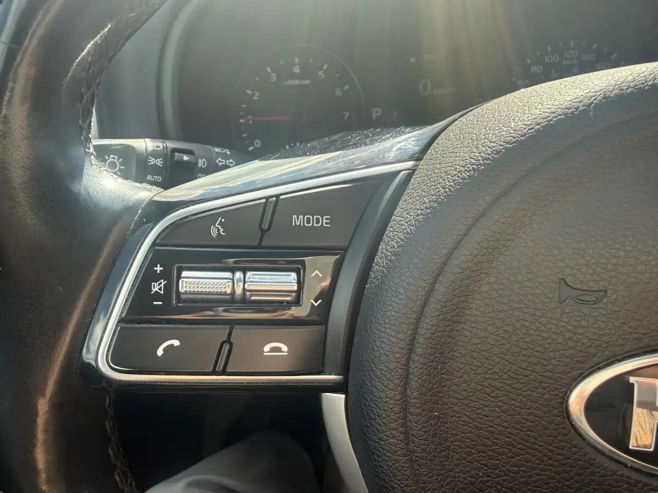 Kia Sportage снимка Kia Sportage