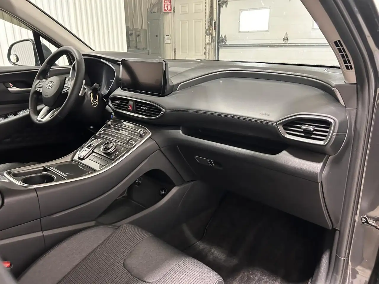 Hyundai SANTA FE photo Hyundai SANTA FE