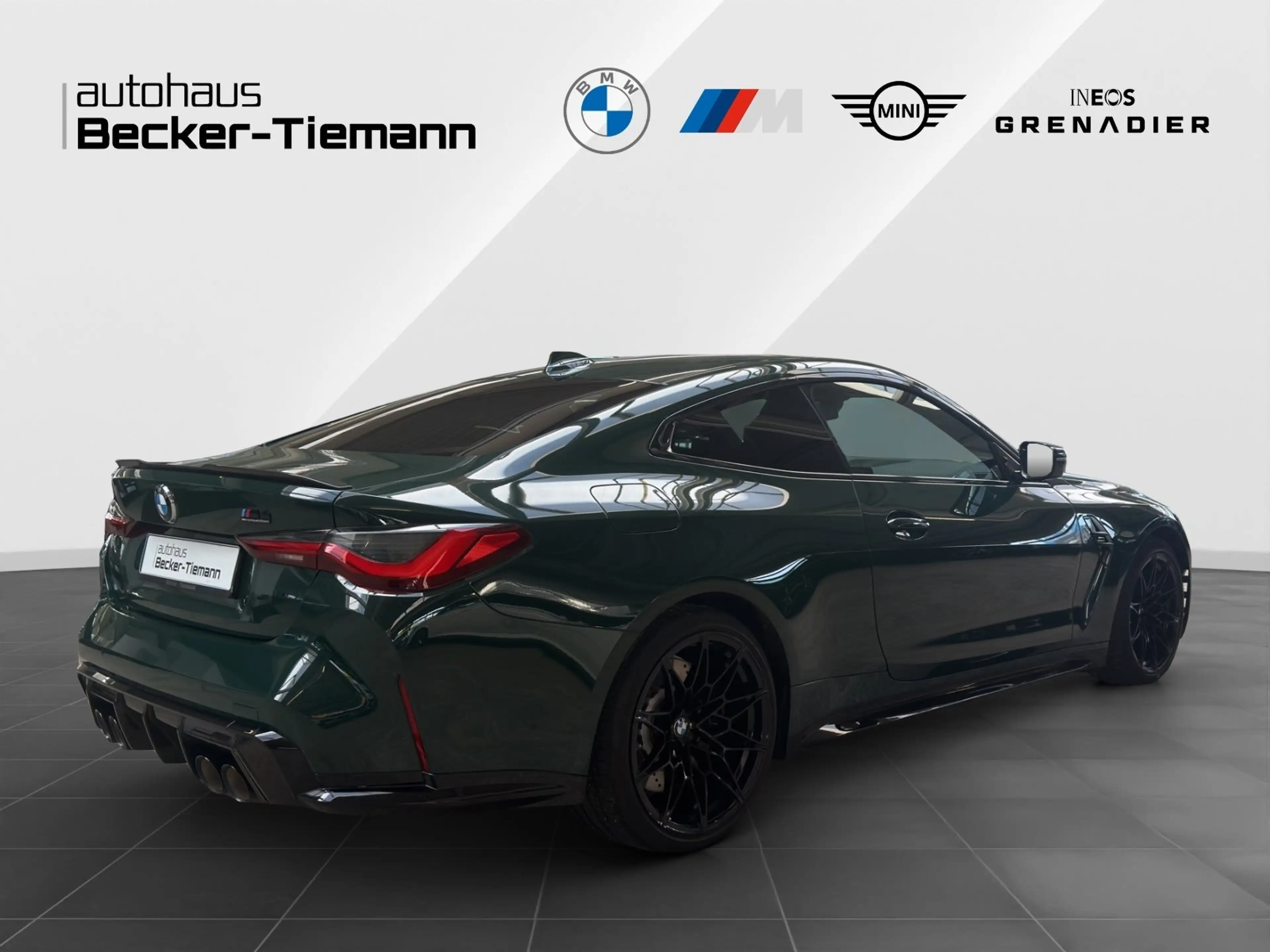 BMW M4 Competition M xDrive Coupé — photo 6