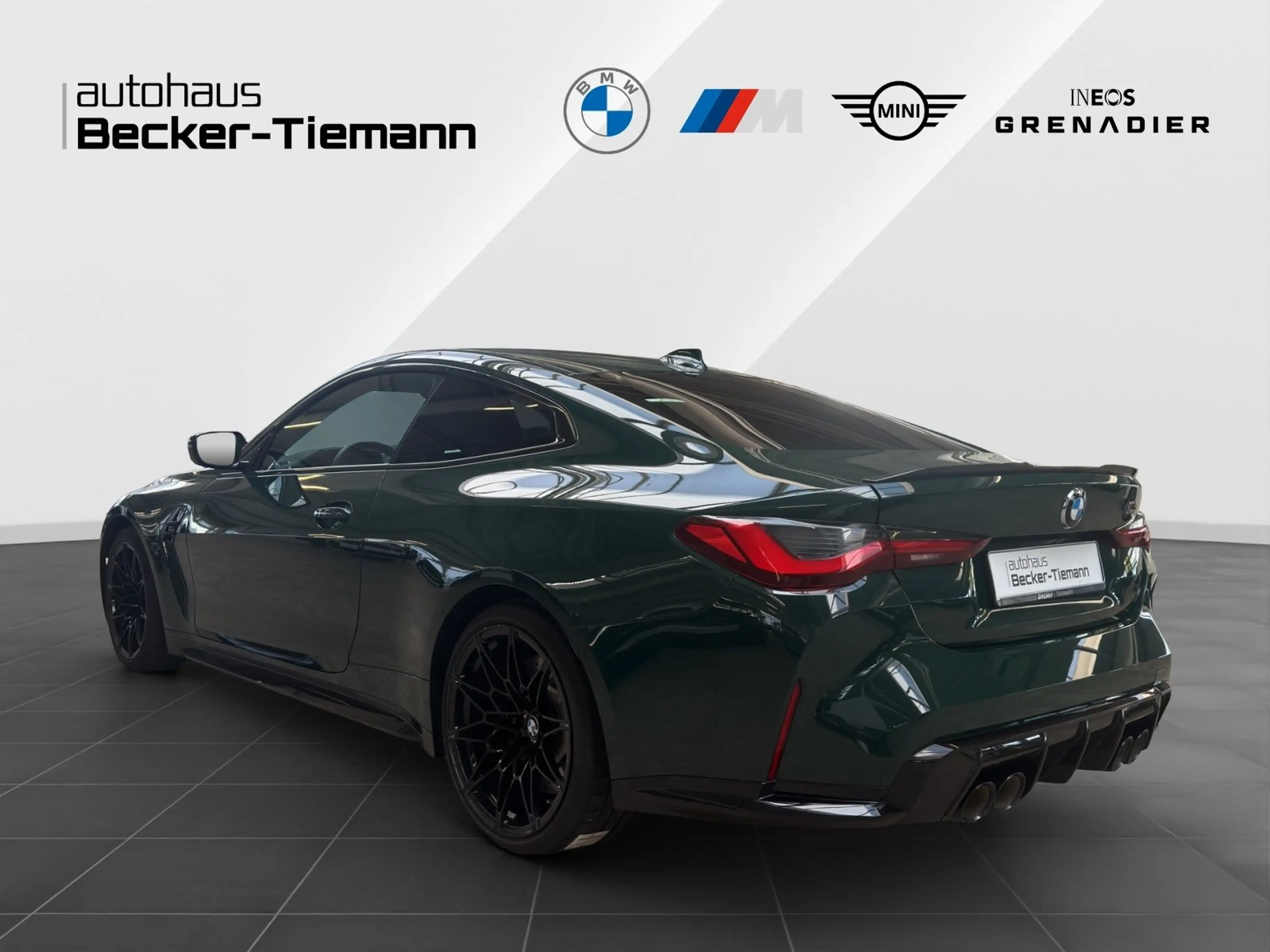 BMW M4 Competition M xDrive Coupé — photo 4