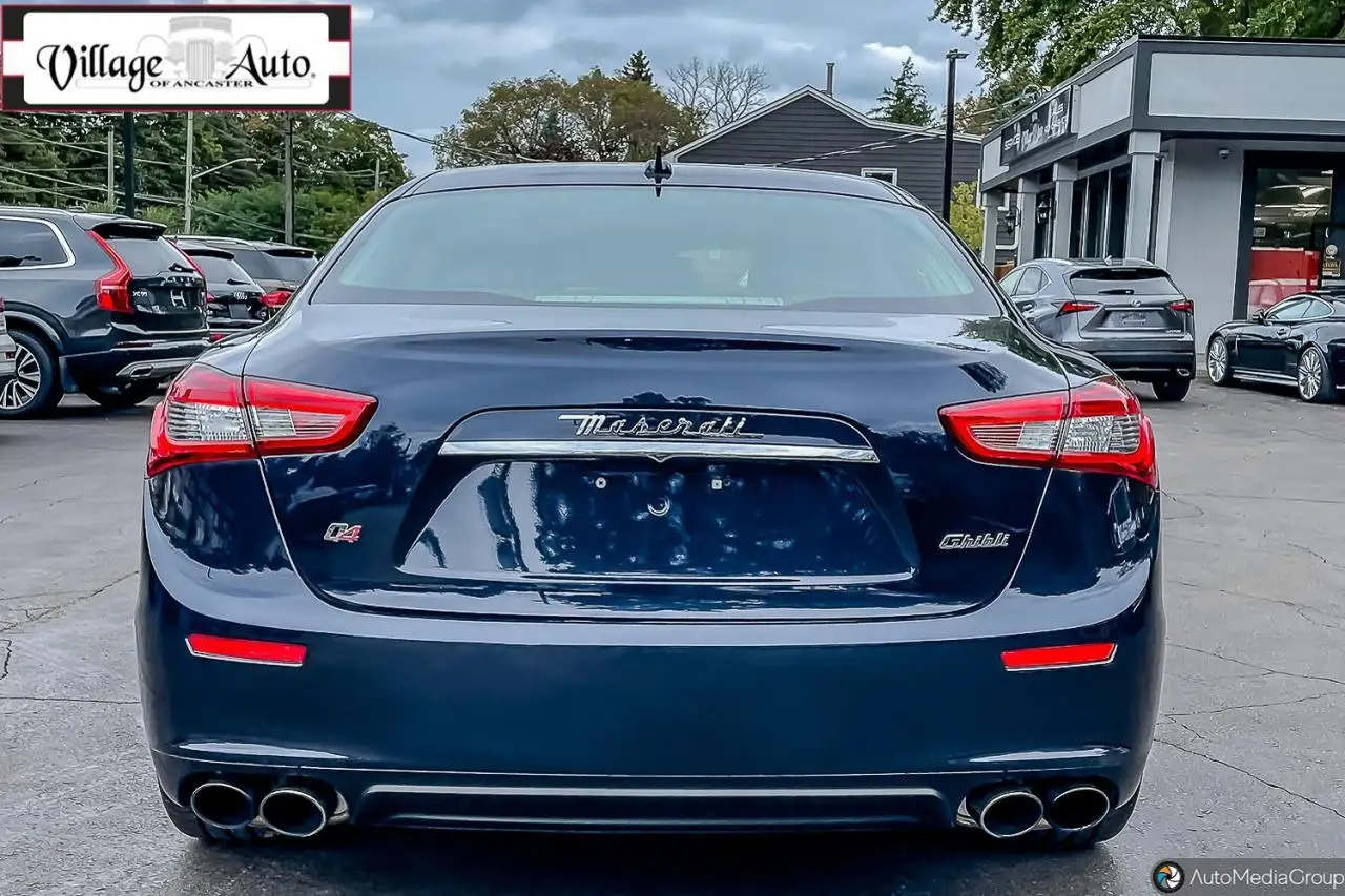 Maserati Ghibli снимка Maserati Ghibli