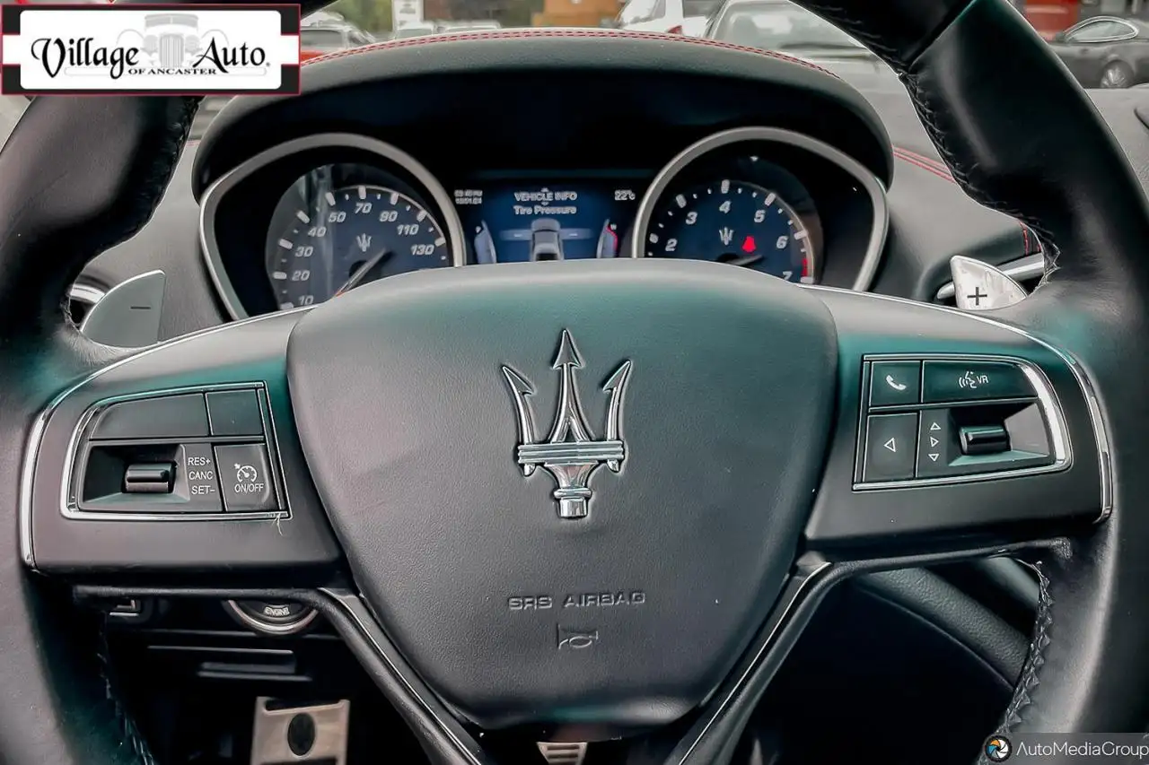 Maserati Ghibli снимка Maserati Ghibli