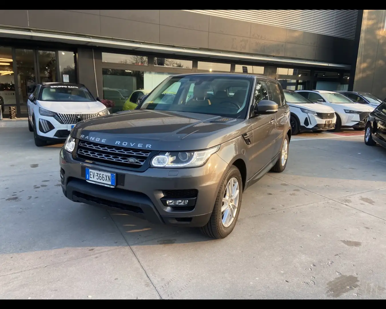 Land Rover Range Rover Sport 3.0 TDV6 HSE Dynamic Срібний - 1