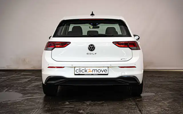 Volkswagen Golf view 4