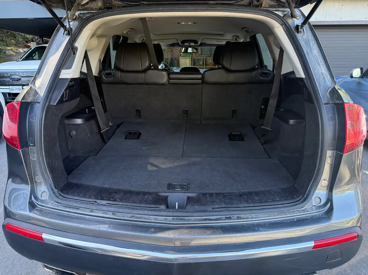 Acura MDX снимка Acura MDX