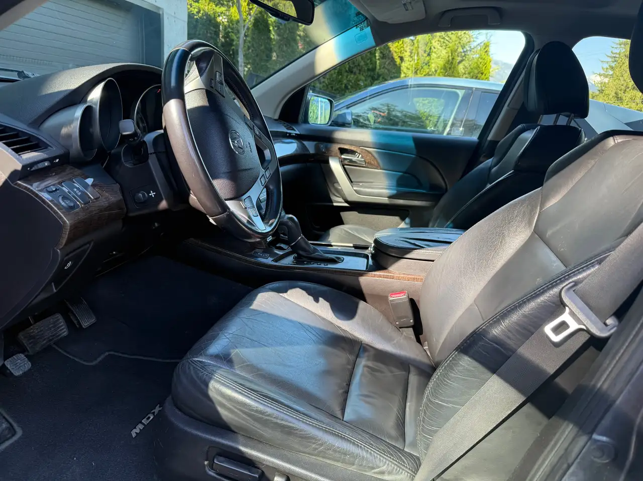 Acura MDX снимка Acura MDX