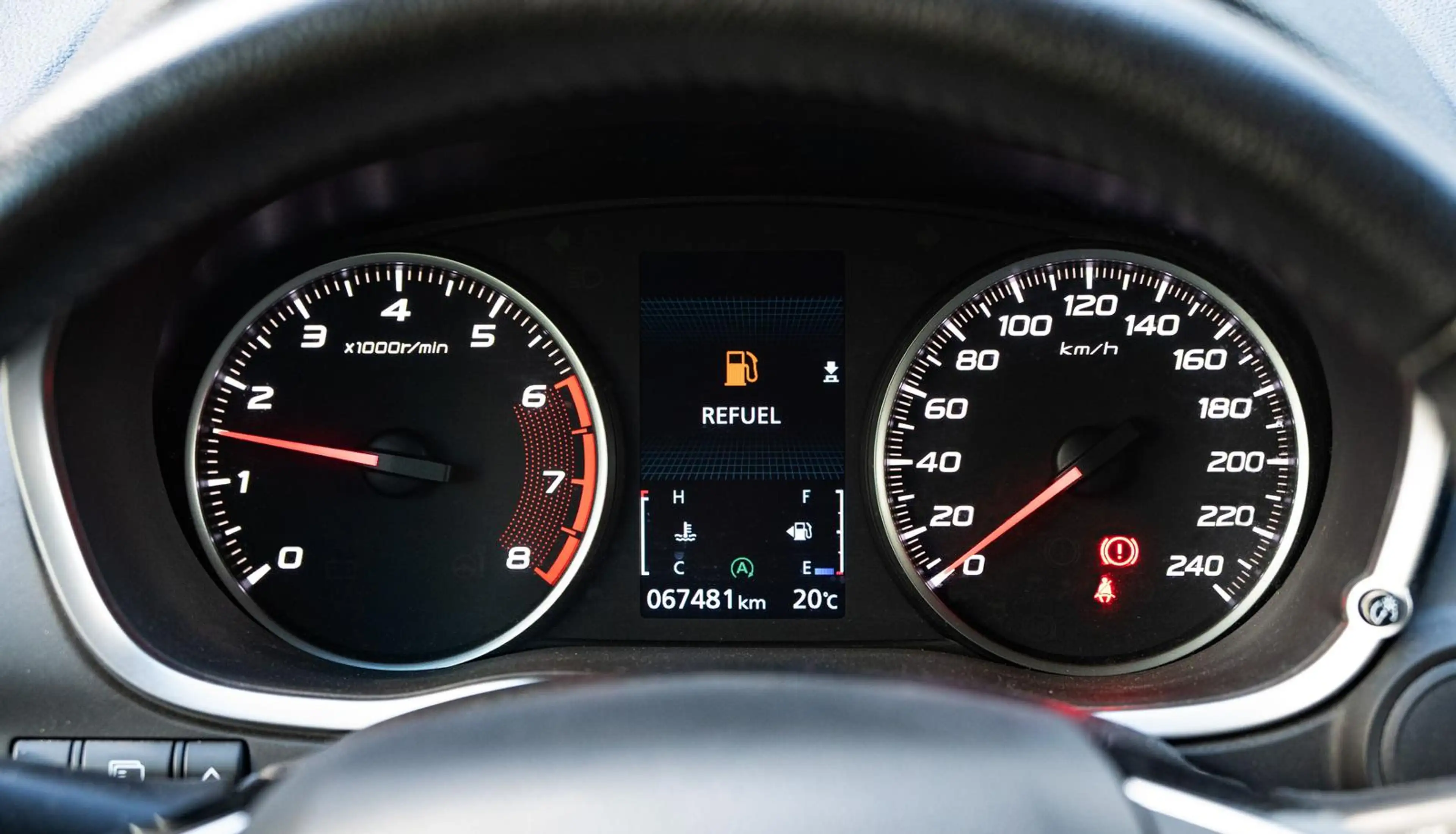 Mitsubishi Eclipse Cross Diamant Edition+ 2WD 1.5 T-MIVEC A — photo 11