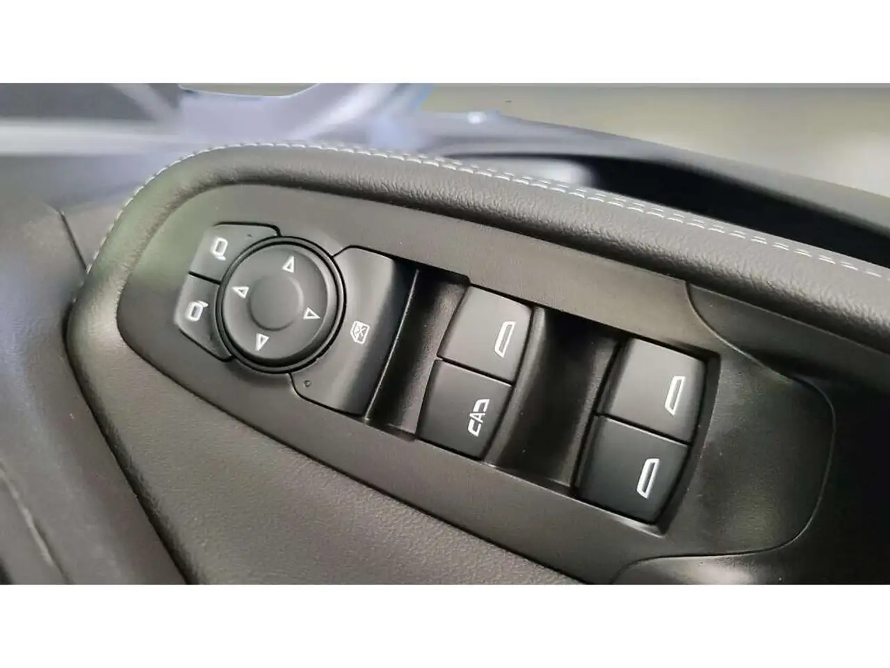 Buick Encore photo Buick Encore