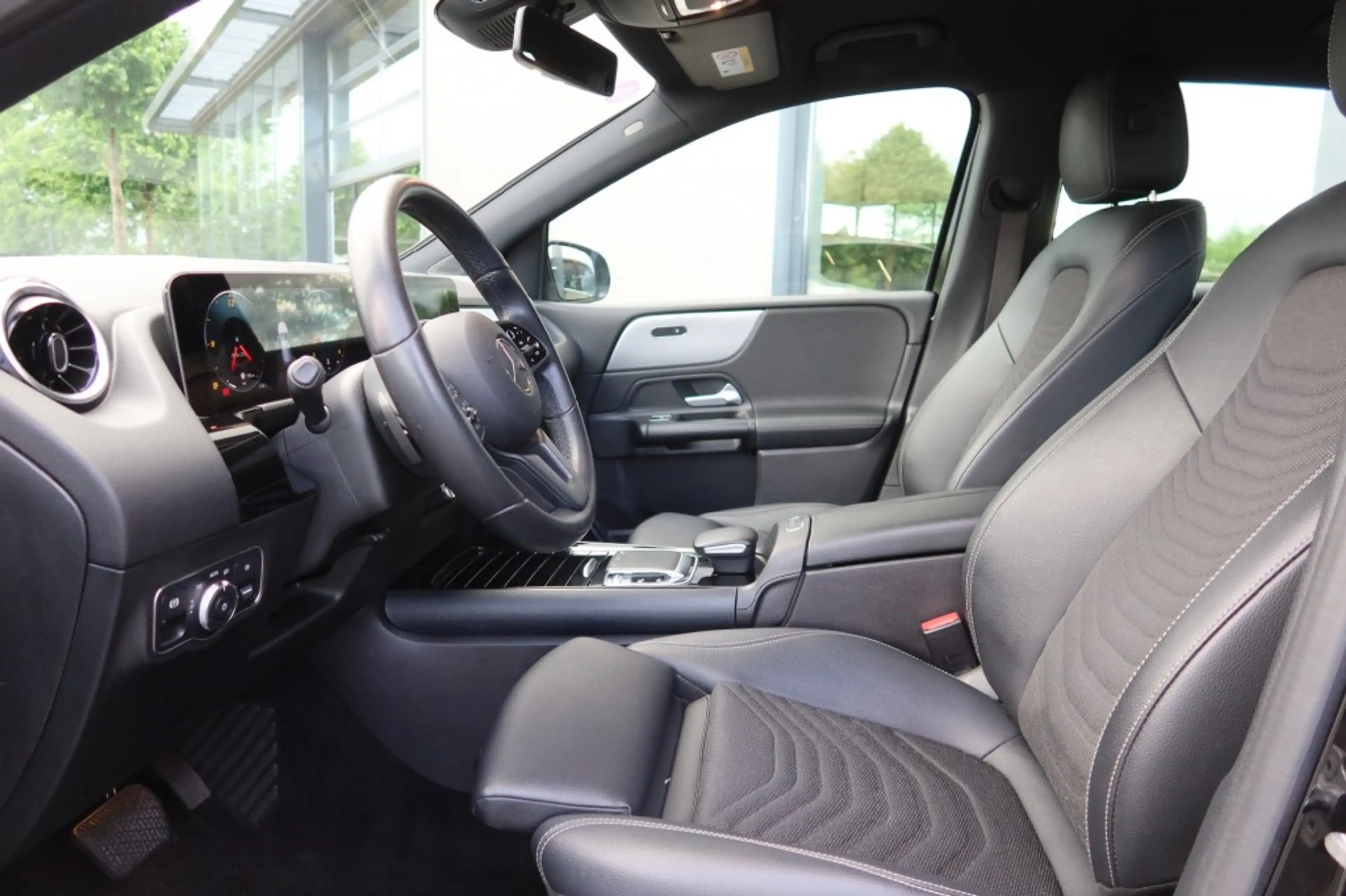 Mercedes-Benz B 180 180 Business Solution Plus AUTOMAAT NAVI, Camera, — photo 5