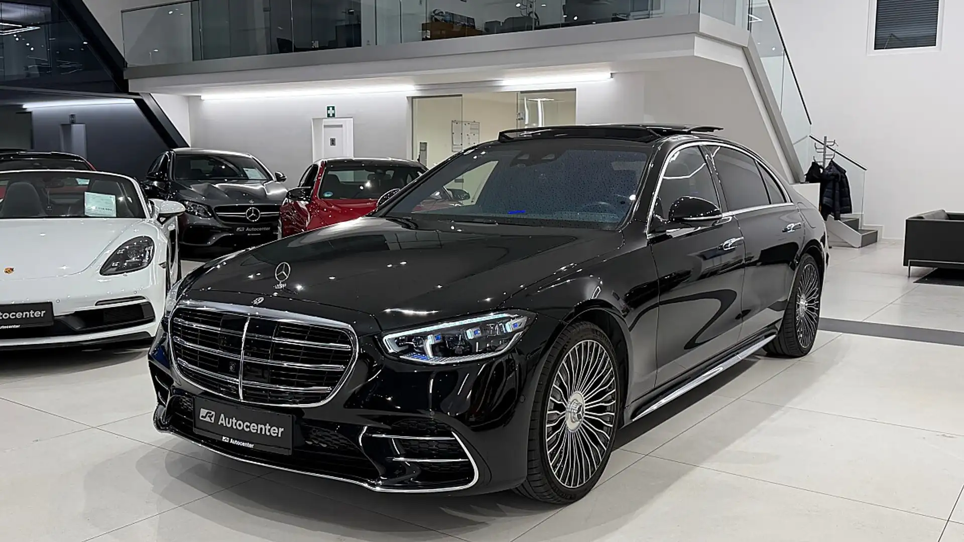 Mercedes-Benz S 580 MHEV 4MATIC Aut. *CHAUFFEUR* *VOLL* *SCHECKHEFT... Schwarz - 1