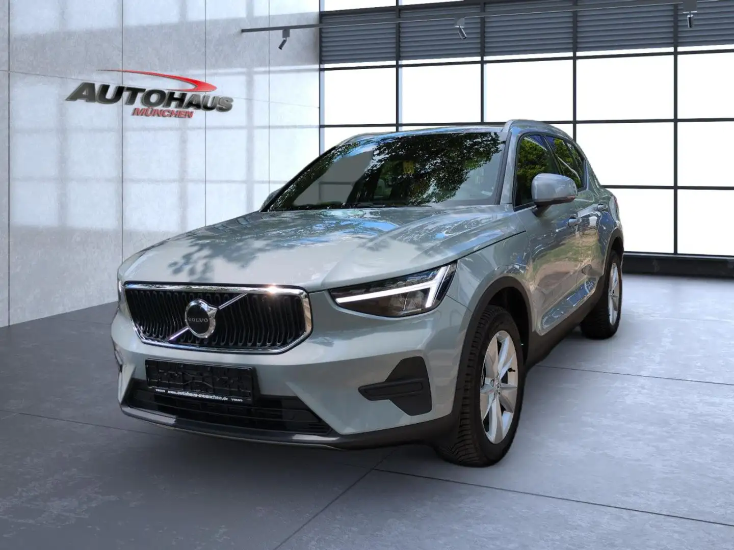 Volvo XC40 XC 40 Core 2WD Bluetooth Navi LED Klima Gris - 2