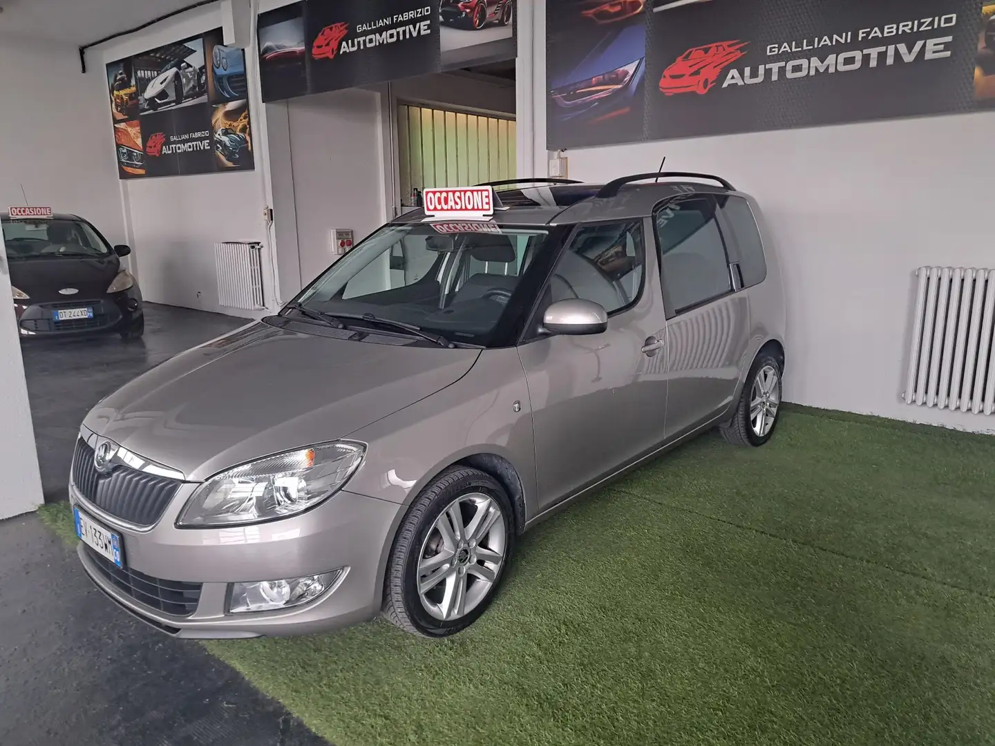 Skoda Roomster Roomster 2010 1.2 tsi Ambition (style) 86cv Grigio - 2