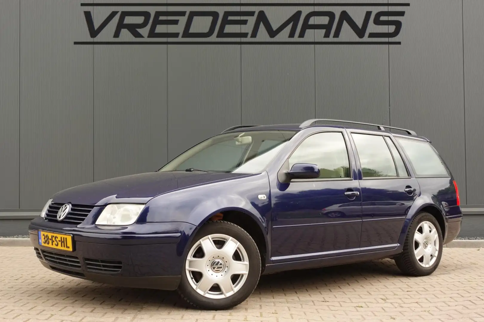 Volkswagen Bora Variant 2.3 V5 Highline Blu/Azzurro - 1