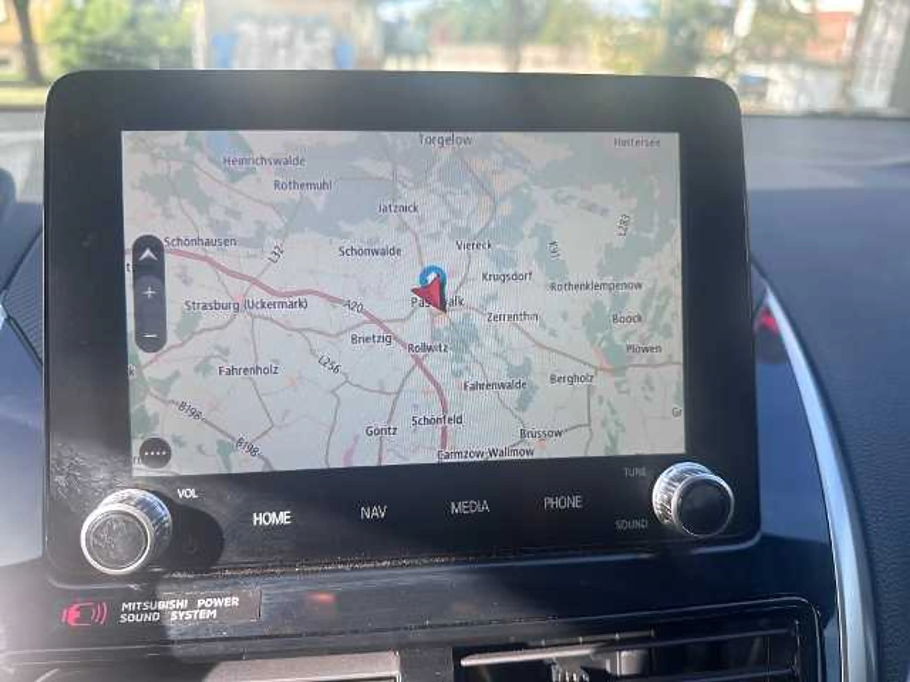 Mitsubishi Eclipse Cross Phev TOP 2.4 4WD — photo 8