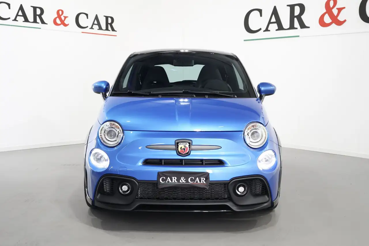 Abarth 695 2024