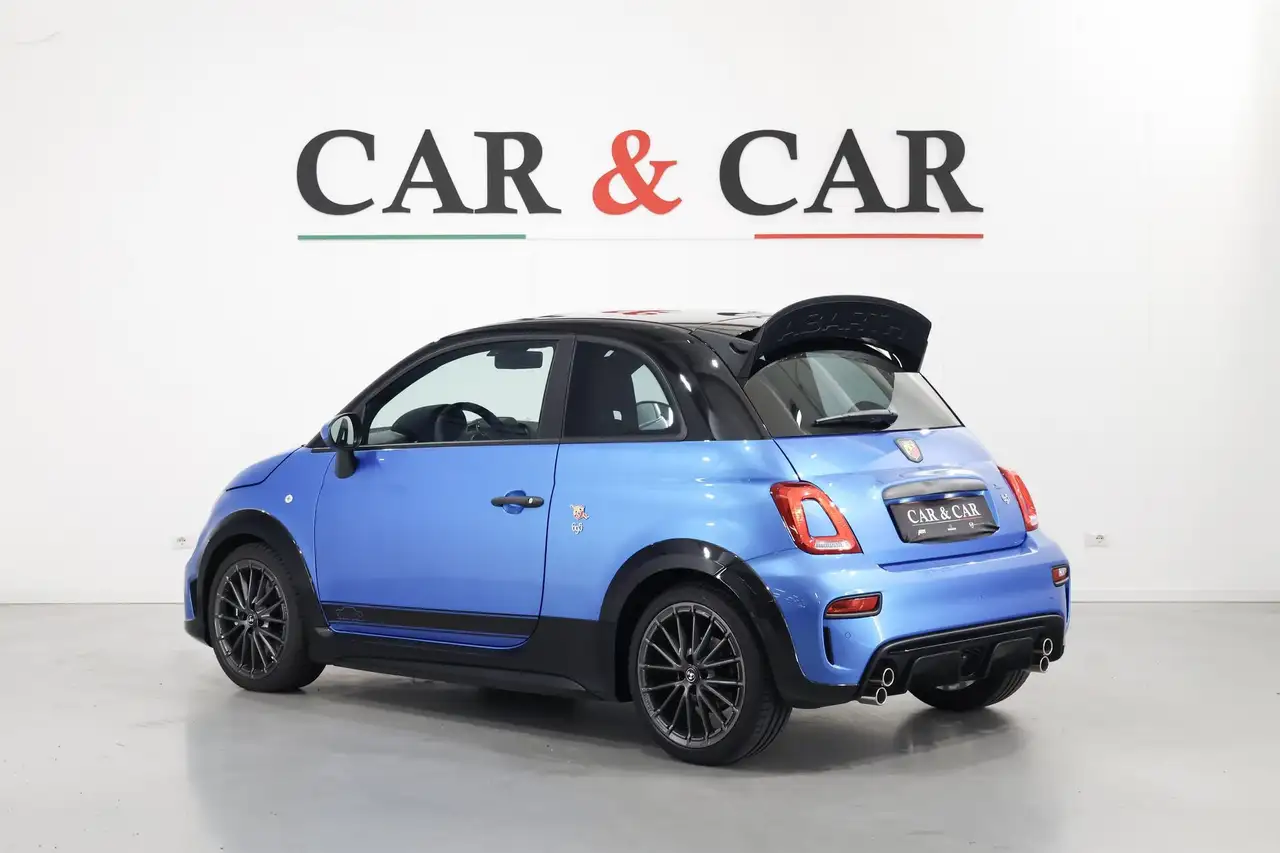 Abarth 695 2024