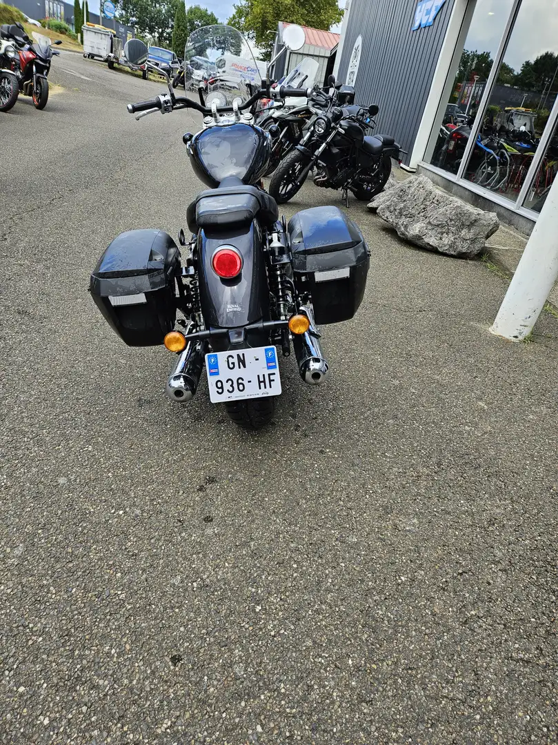 Royal Enfield Super Meteor 650 Noir - 2