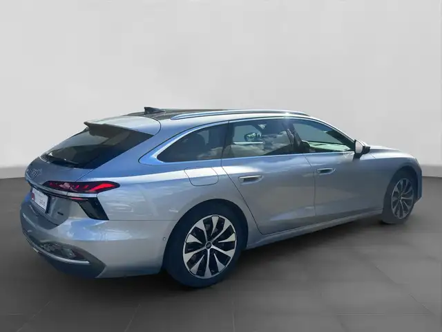 Audi A6 view 3
