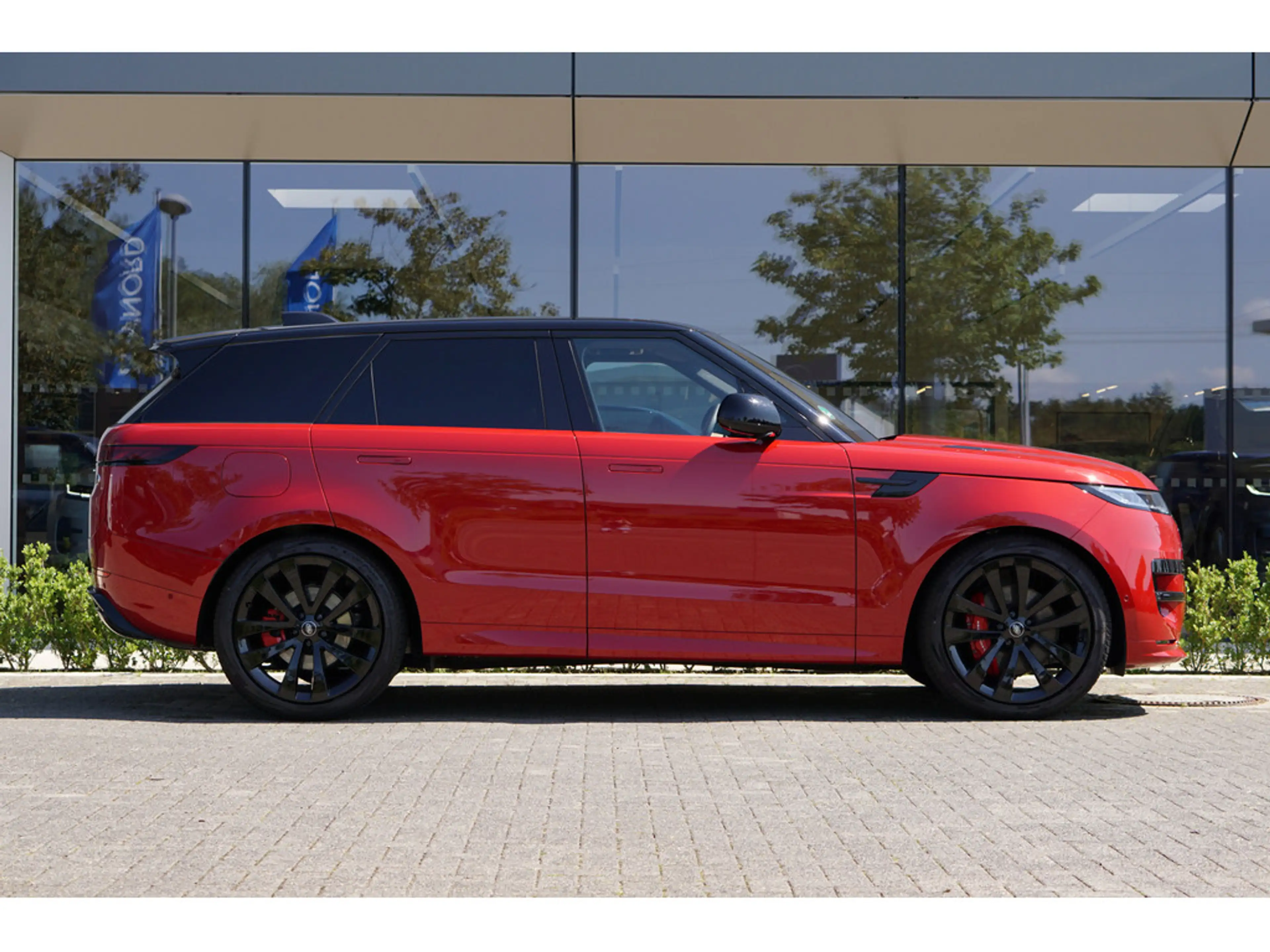 Land Rover Range Rover Sport 3.0 Dynamic HSE PANO 360° — photo 5