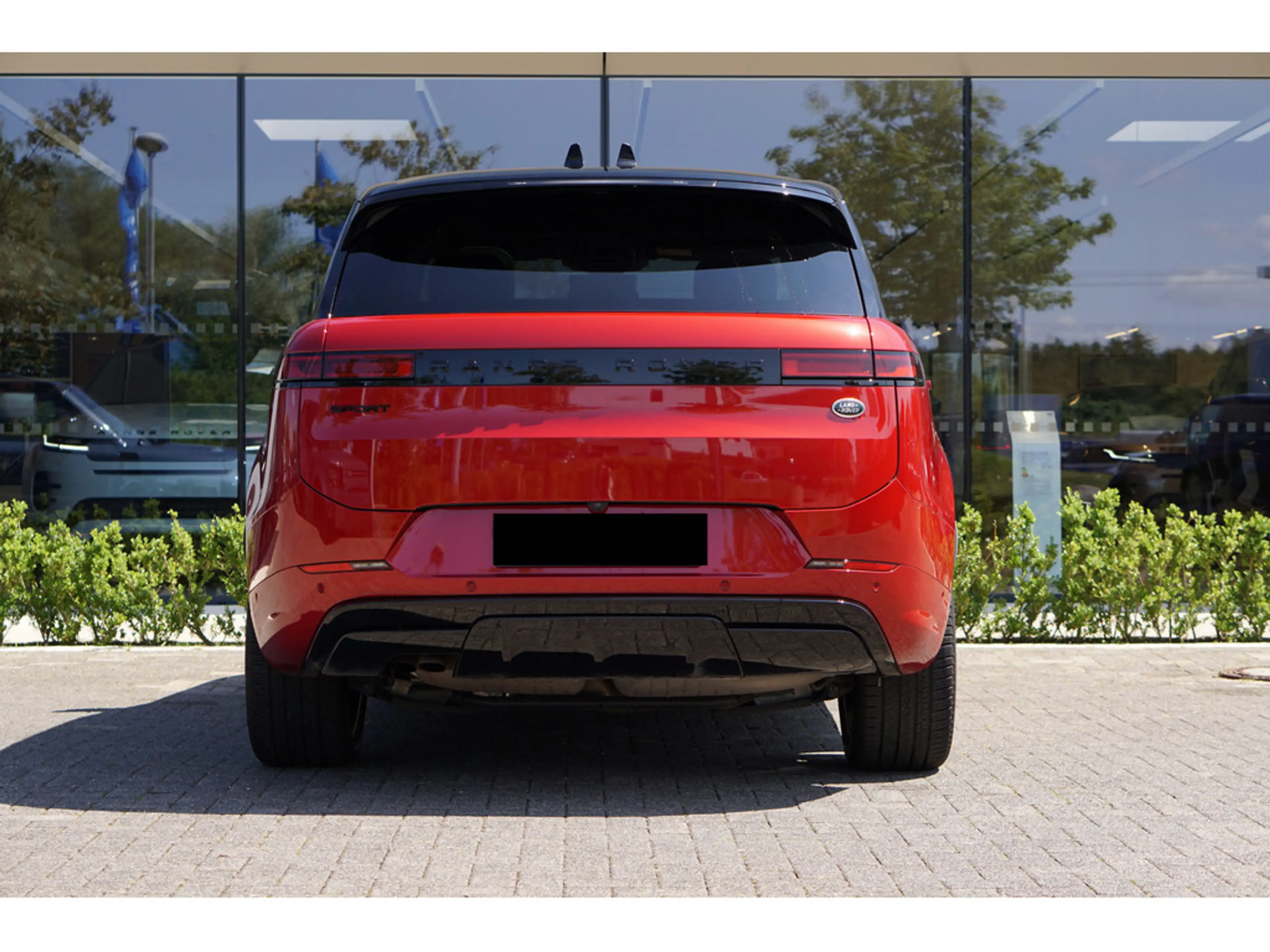 Land Rover Range Rover Sport 3.0 Dynamic HSE PANO 360° — photo 3