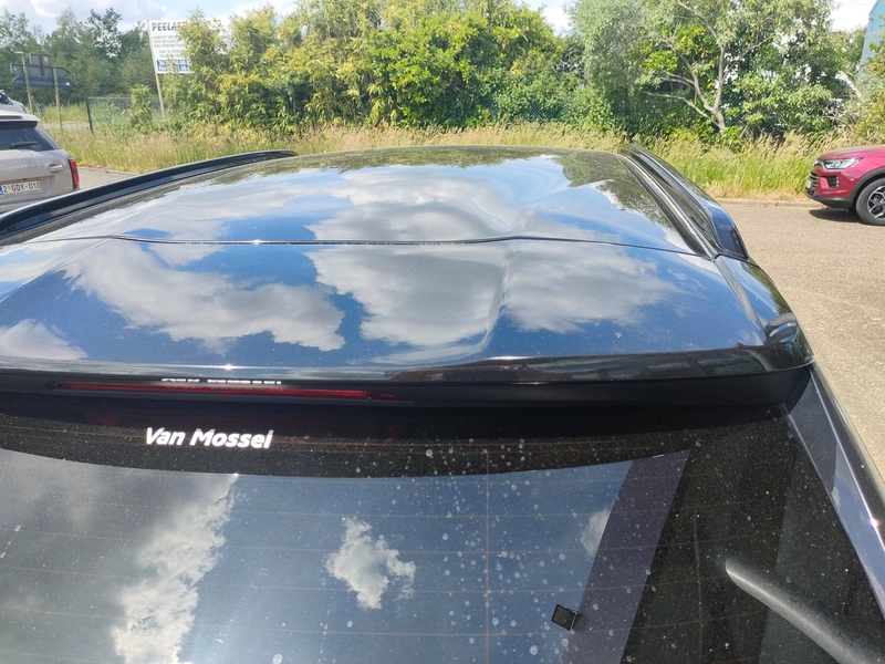 Peugeot e-2008 e-2008 50 kWh GT Line — photo 7