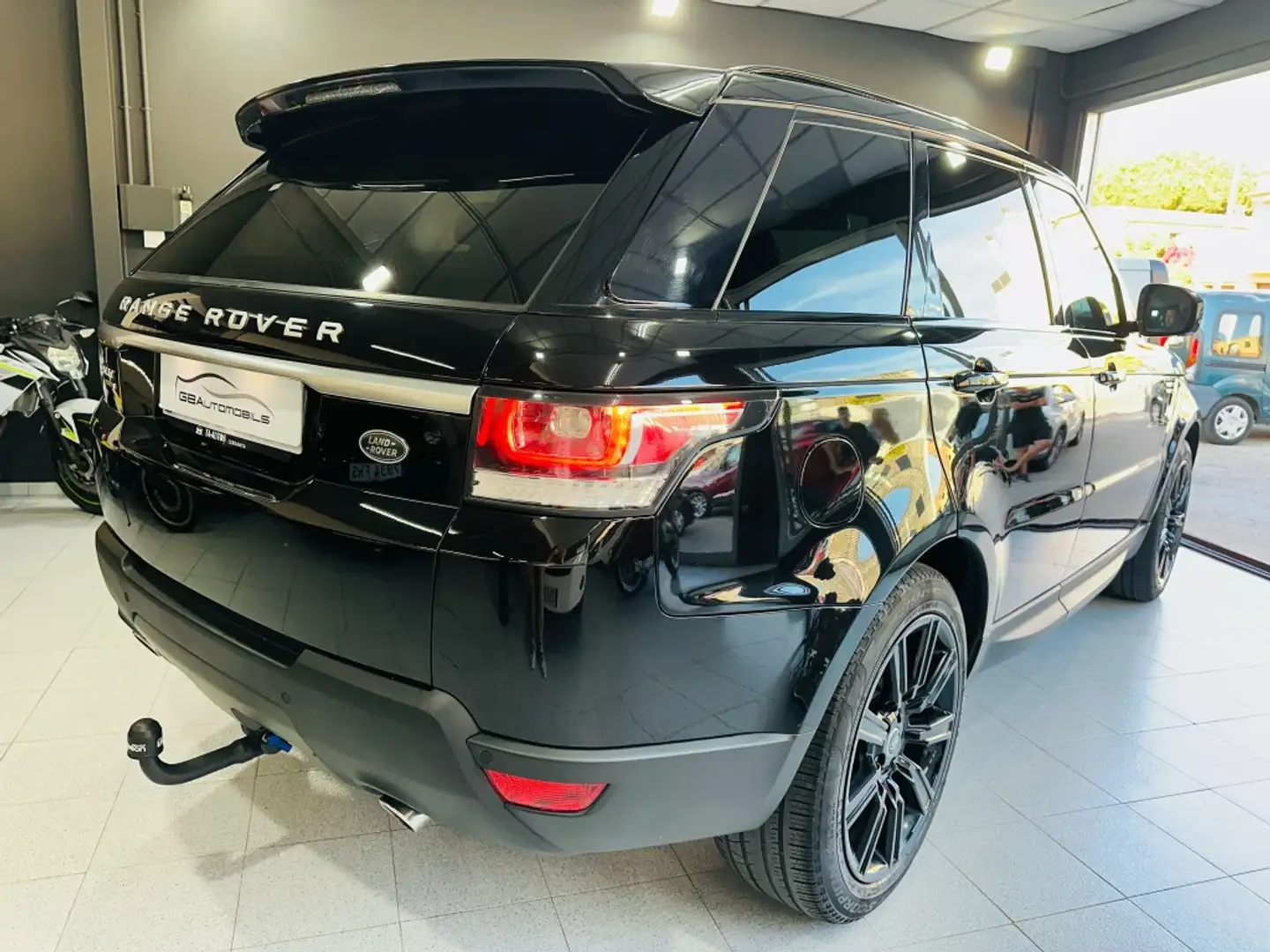 Land Rover Range Rover Sport 3.0TDV6 SE Aut. Negro - 2