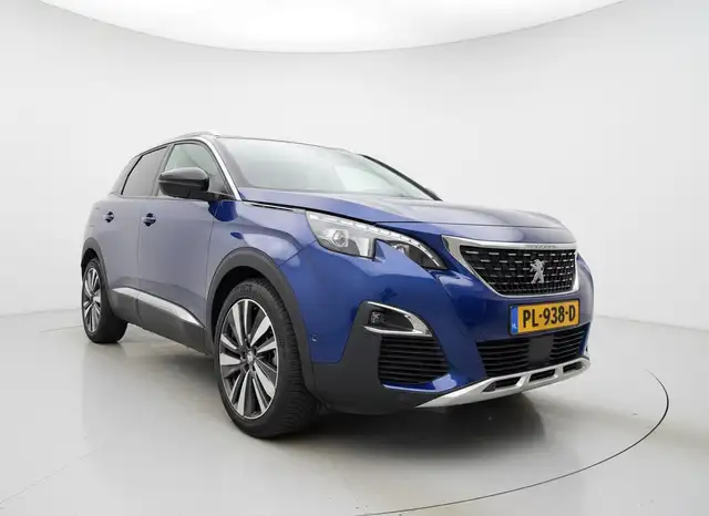 Peugeot 3008 view 3