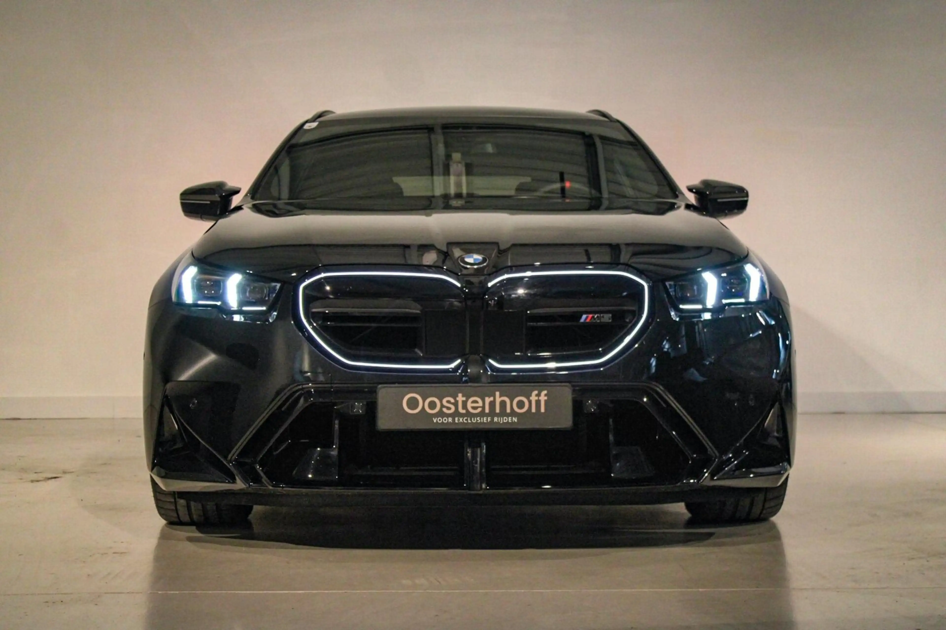 BMW M5 5-serie Touring — photo 4