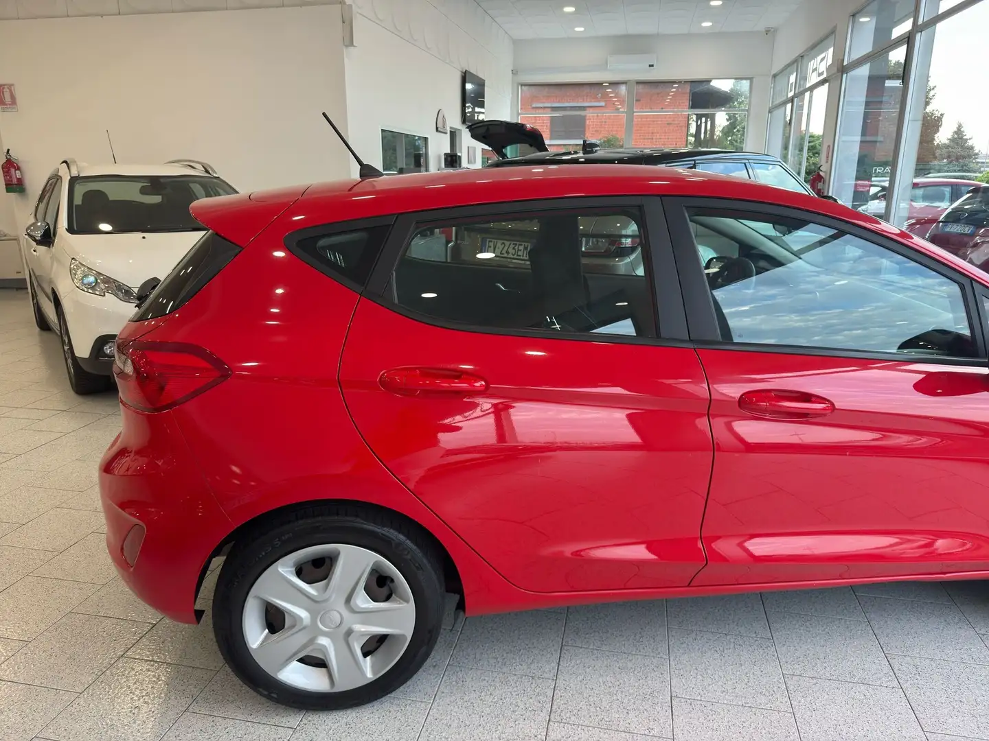 Ford Fiesta 5p 1.5 tdci Plus 85cv Rosso - 2