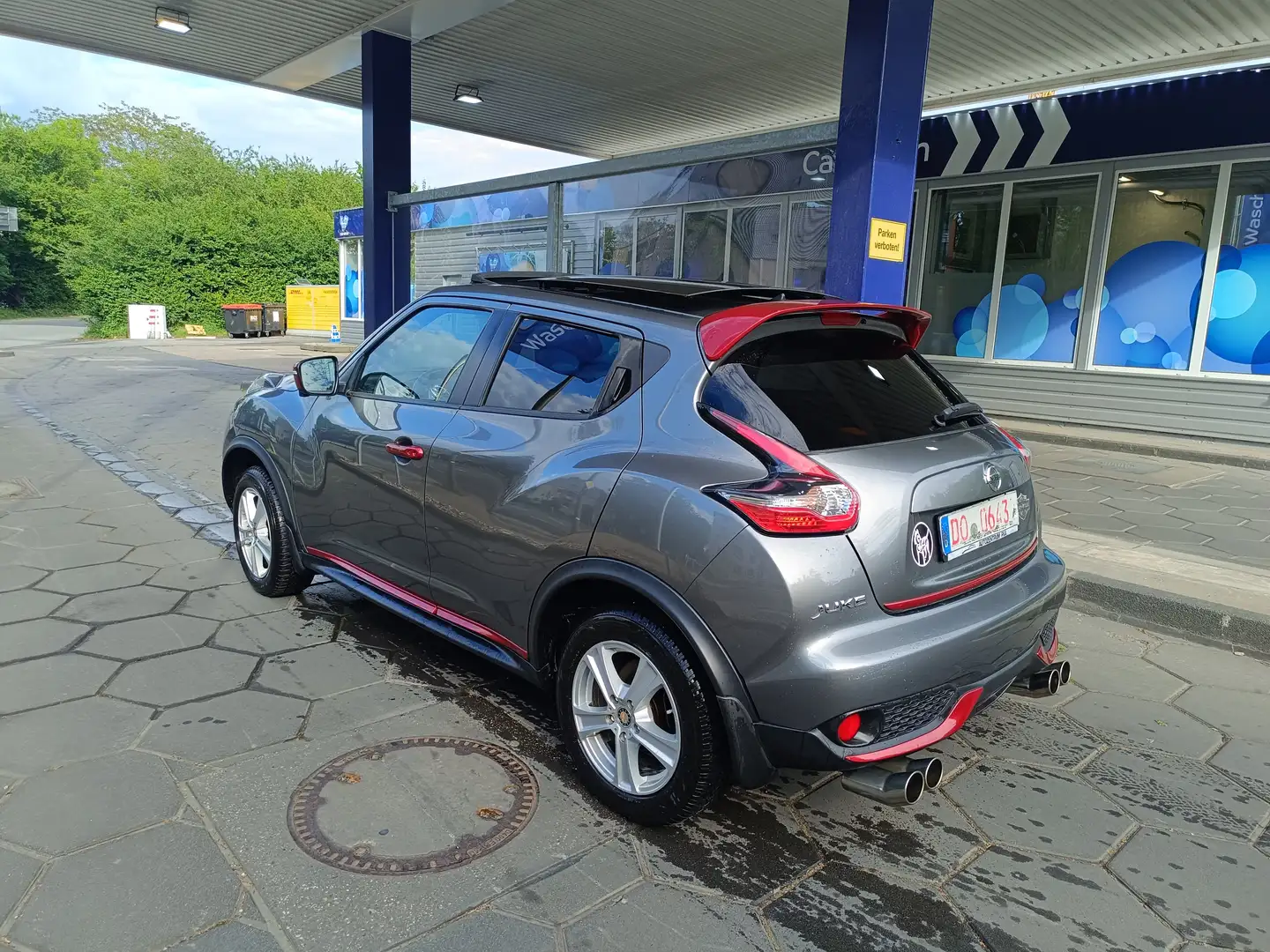 Nissan Juke Tekna Navi Klima Leder top TÜV neu Grau - 1