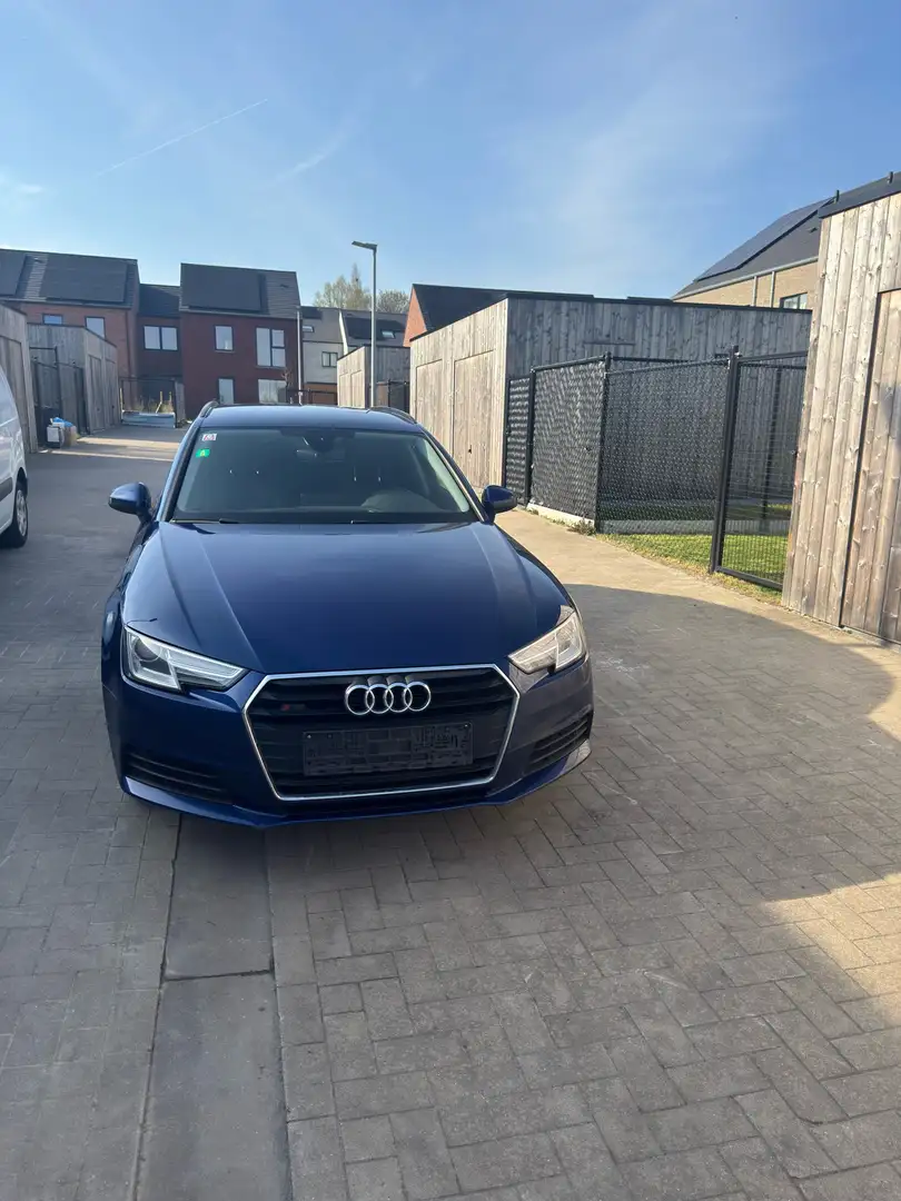 Audi A4 Avant g-tron 2.0 TFSI S tronic sport - 1
