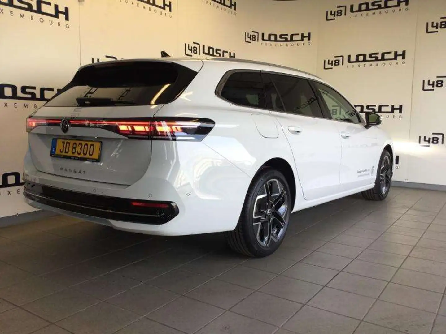 Volkswagen Passat Variant Elegance 2.0L TDI 110kW DSG7 Blanc - 2