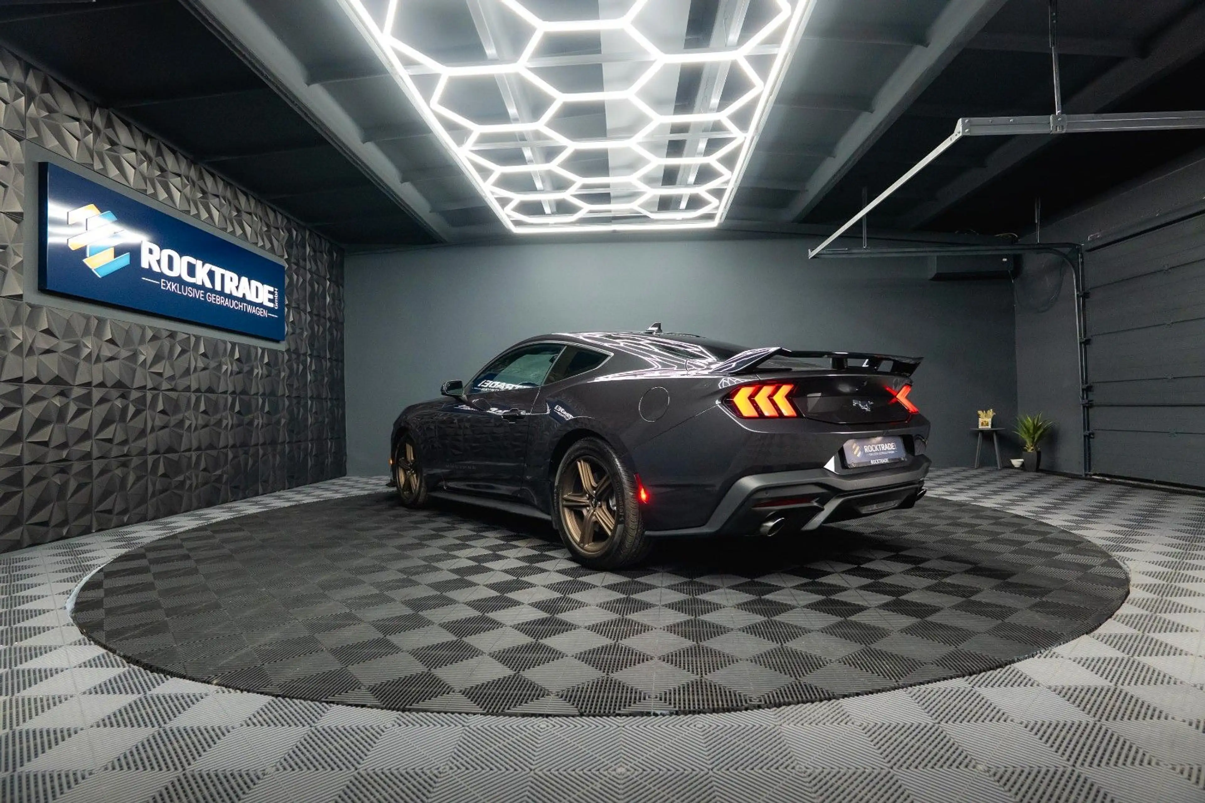 Ford Mustang GT Coupe DARK HORSE PREMIUM MY2024 19% — photo 15