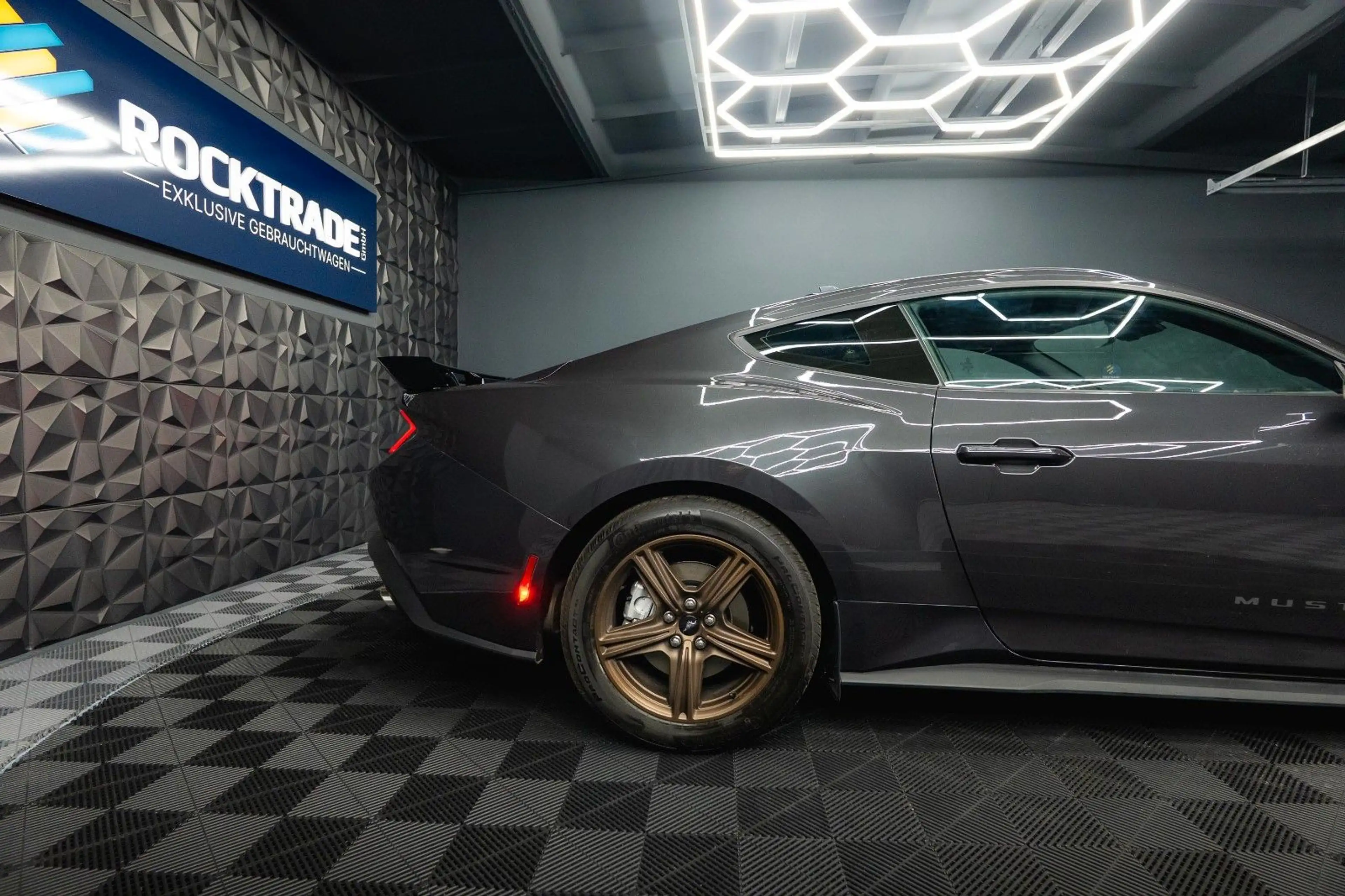 Ford Mustang GT Coupe DARK HORSE PREMIUM MY2024 19% — photo 9