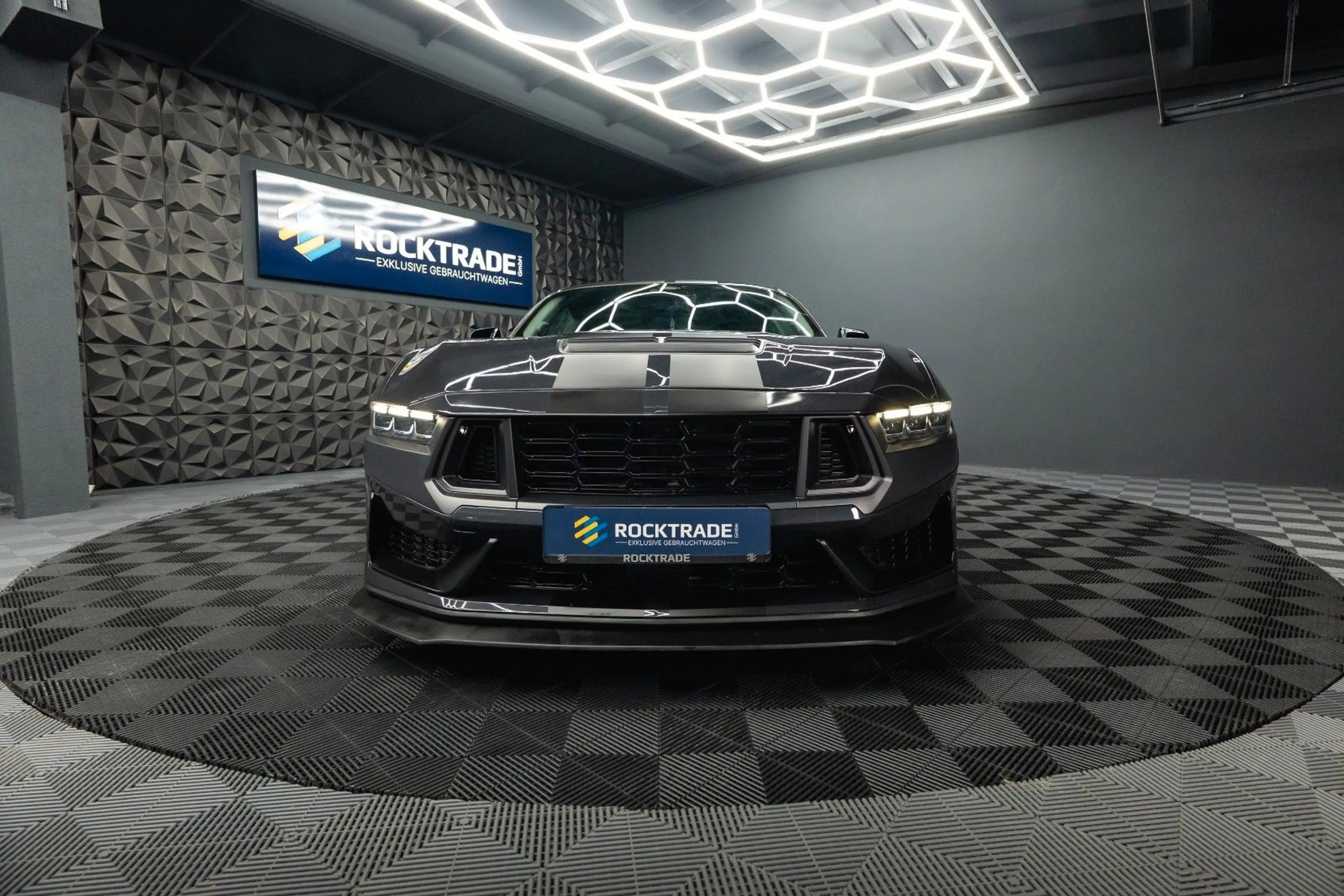 Ford Mustang GT Coupe DARK HORSE PREMIUM MY2024 19% — photo 4