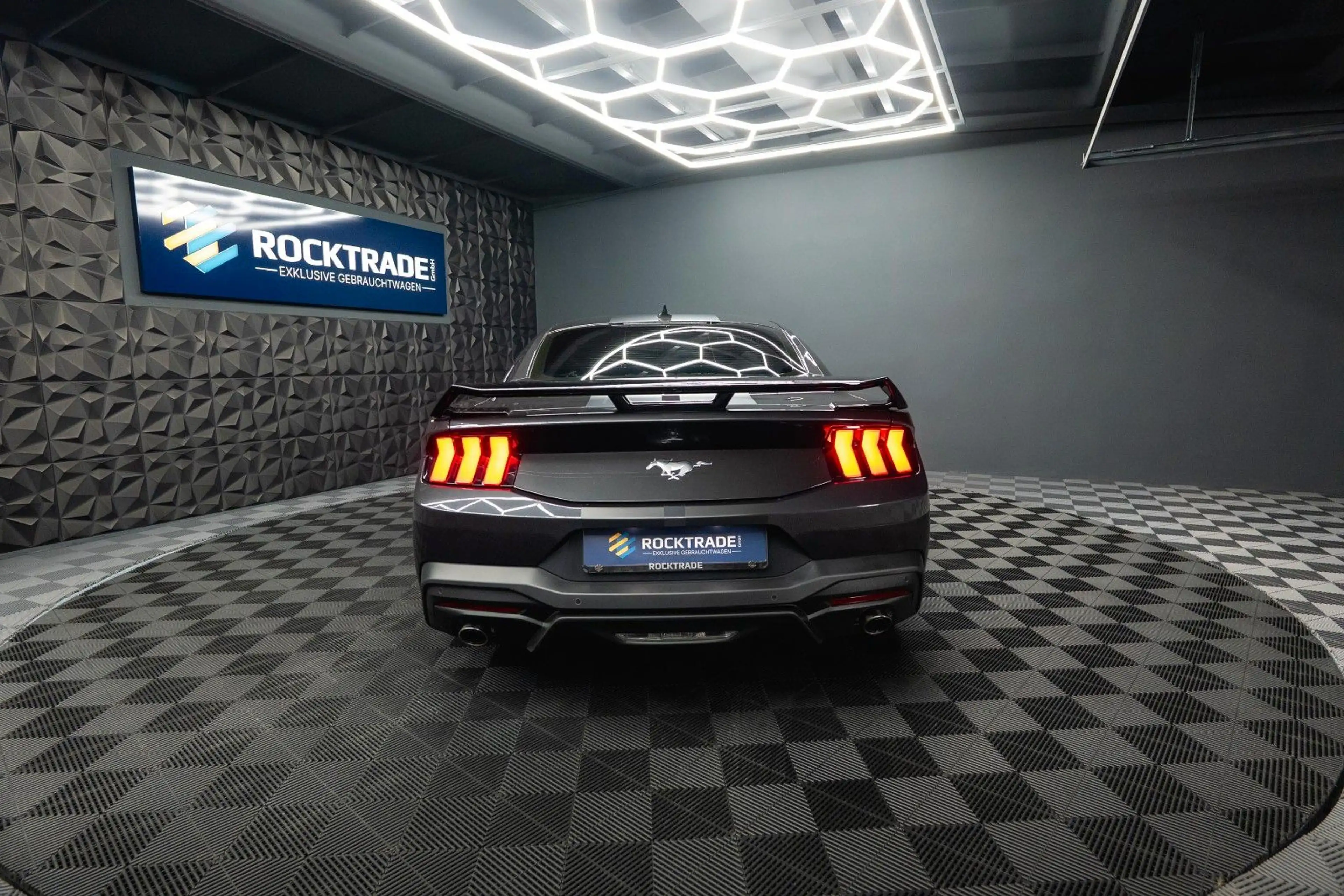 Ford Mustang GT Coupe DARK HORSE PREMIUM MY2024 19% — photo 13