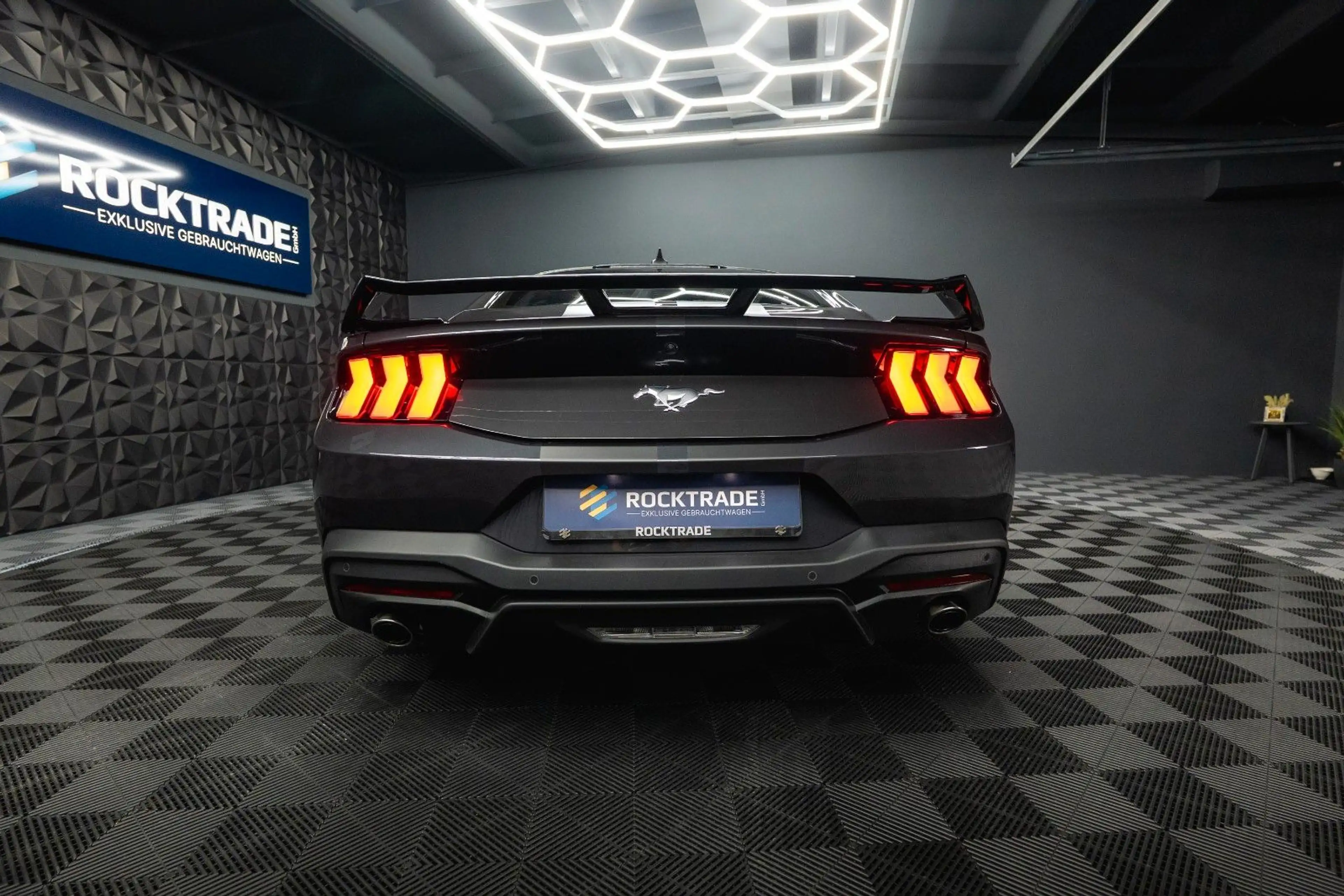 Ford Mustang GT Coupe DARK HORSE PREMIUM MY2024 19% — photo 14