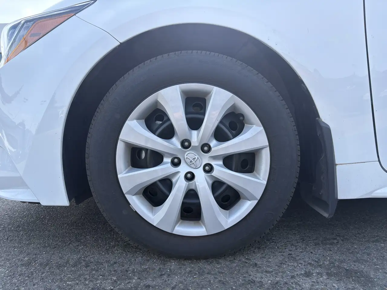 Toyota Corolla снимка Toyota Corolla