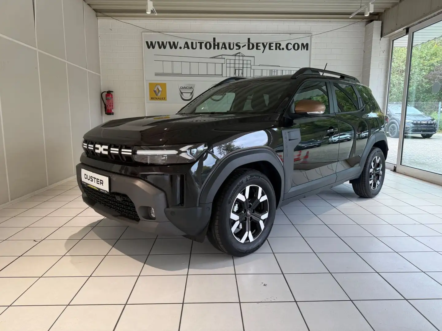 Dacia Duster III ECO-G 100 Extreme Schwarz - 1