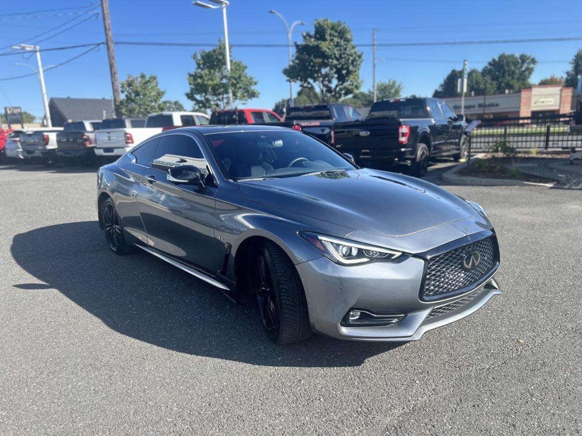 2022 Infiniti Q60 Red Sport I-LINE AWD — снимка 1