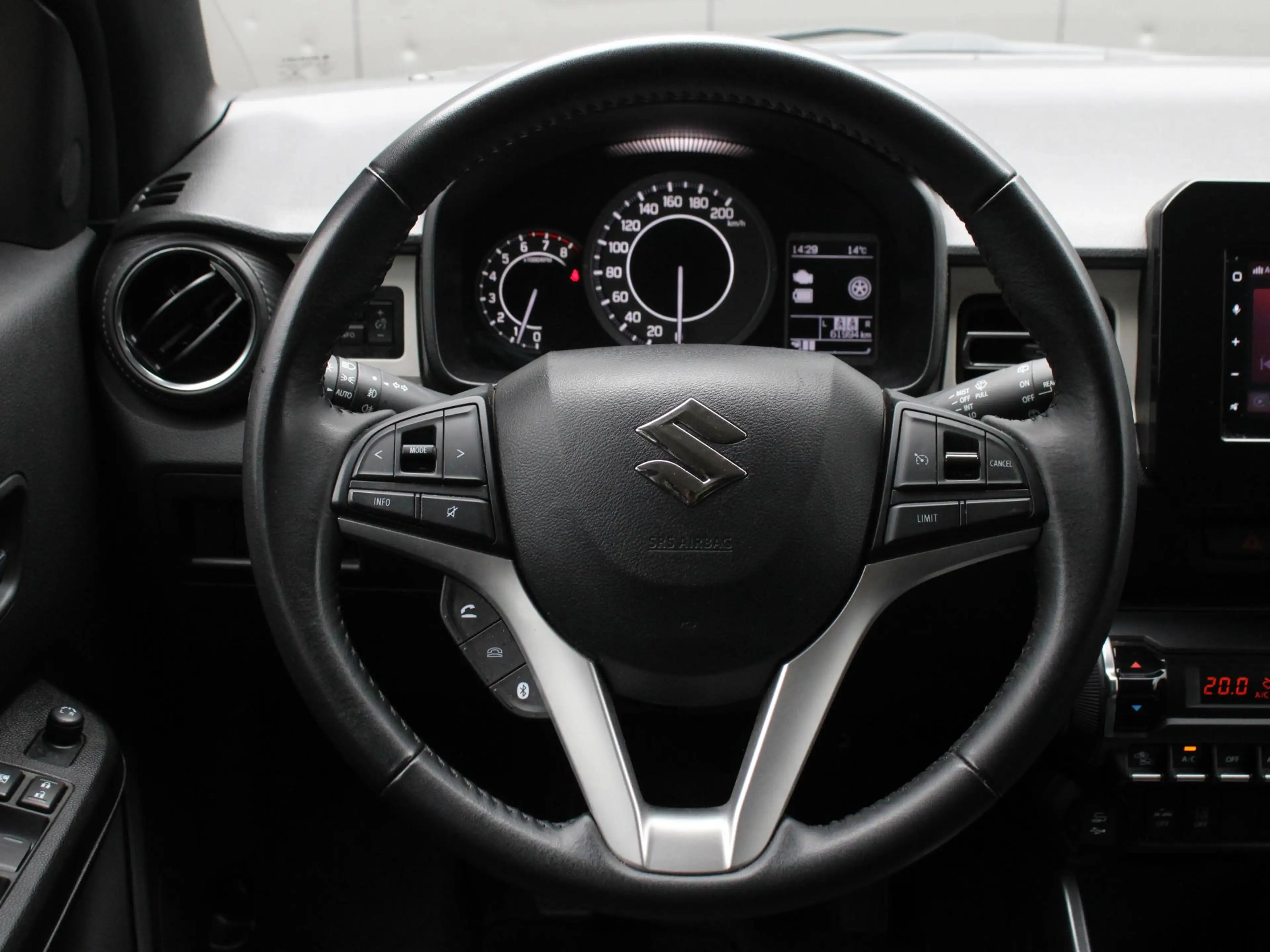 Suzuki Ignis 1.2 Smart Hybrid Style | Trekhaak | Camera | Carpl — photo 29