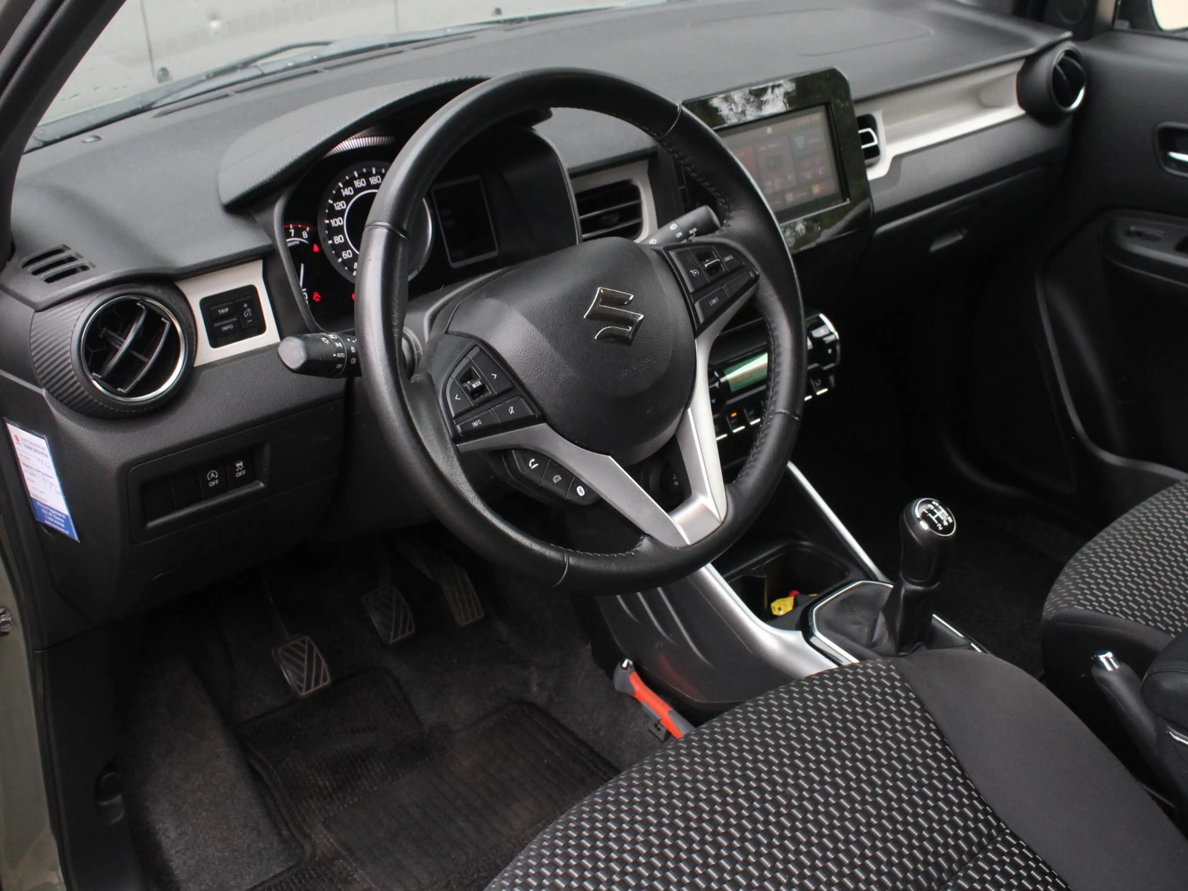 Suzuki Ignis 1.2 Smart Hybrid Style | Trekhaak | Camera | Carpl — photo 12