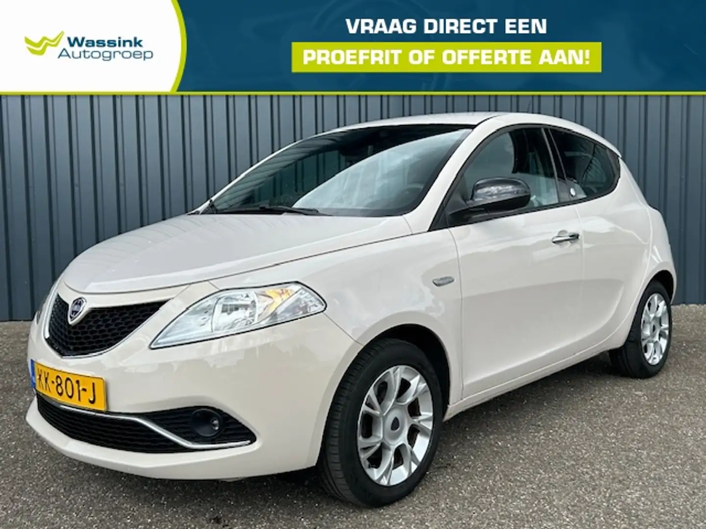 Lancia Ypsilon 1.2 Opening Edition | 15.810 KM | Navi | Lmv | Cru Beyaz - 1