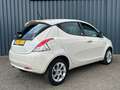 Lancia Ypsilon 1.2 Opening Edition | 15.810 KM | Navi | Lmv | Cru Beyaz - thumbnail 5
