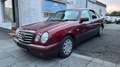 Mercedes-Benz E 200 Rot - thumbnail 1